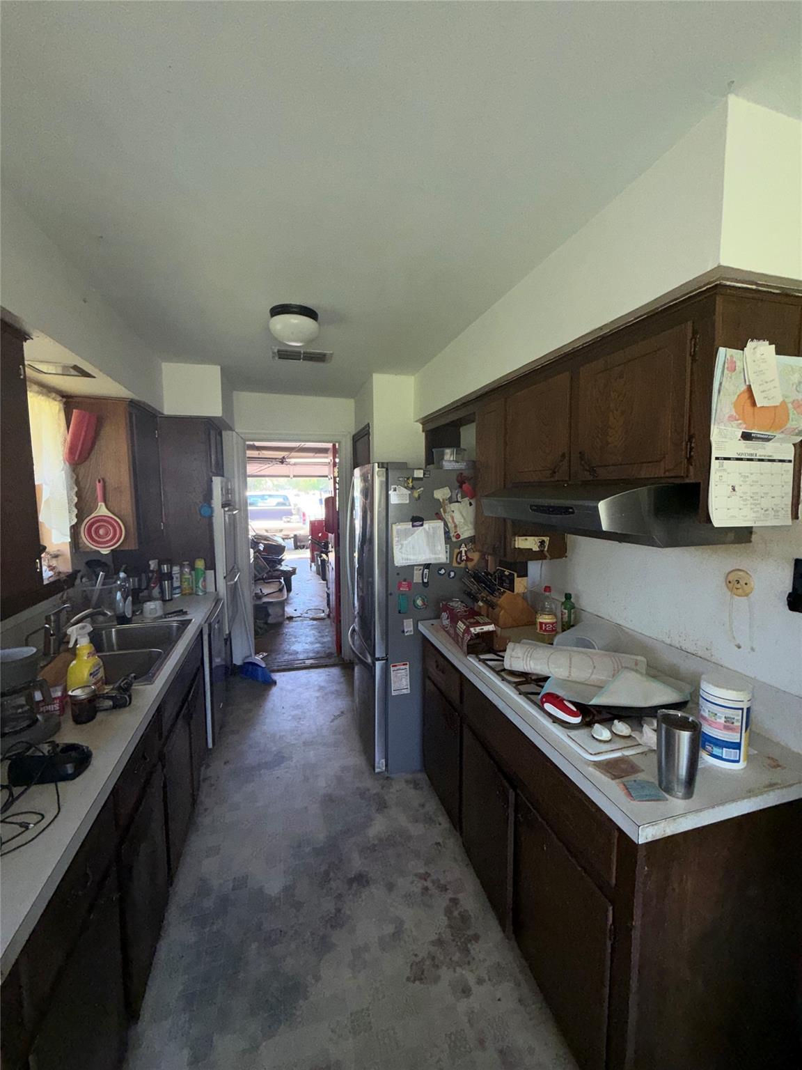 402 S Yaupon Street Property Photo 4