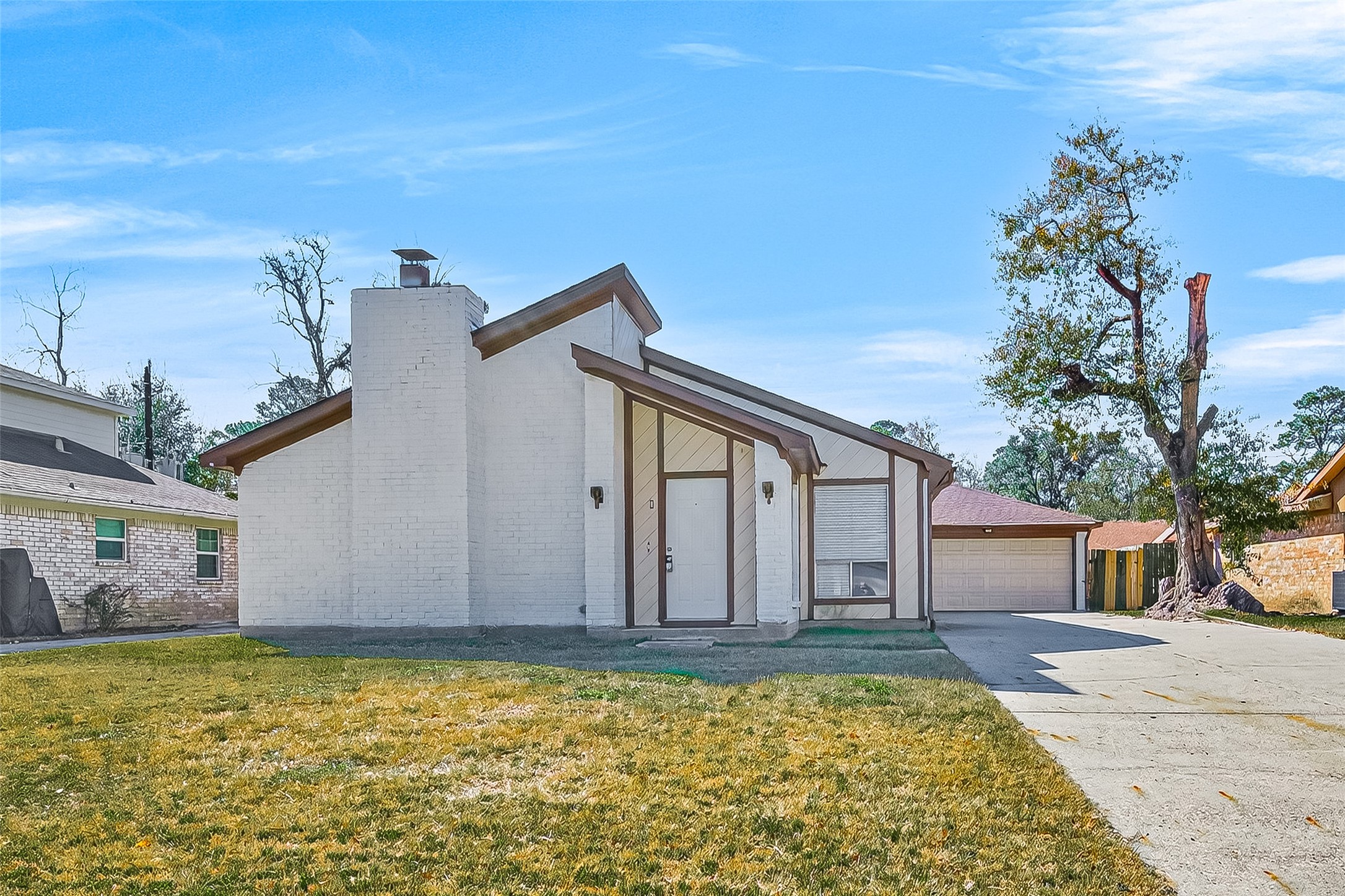2406 Deasa Drive Property Photo 1