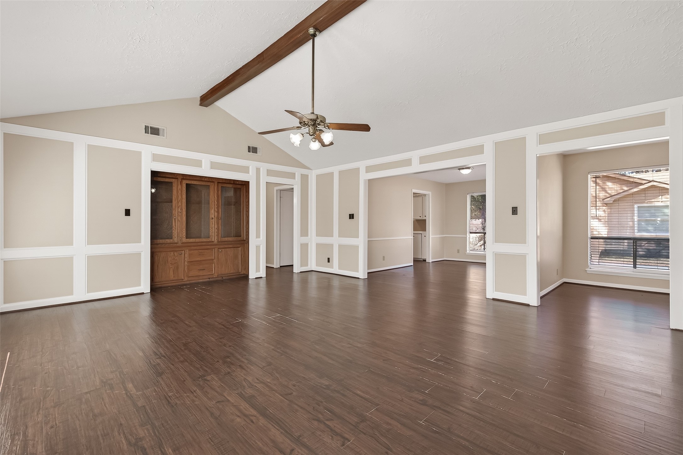 2406 Deasa Drive Property Photo 6