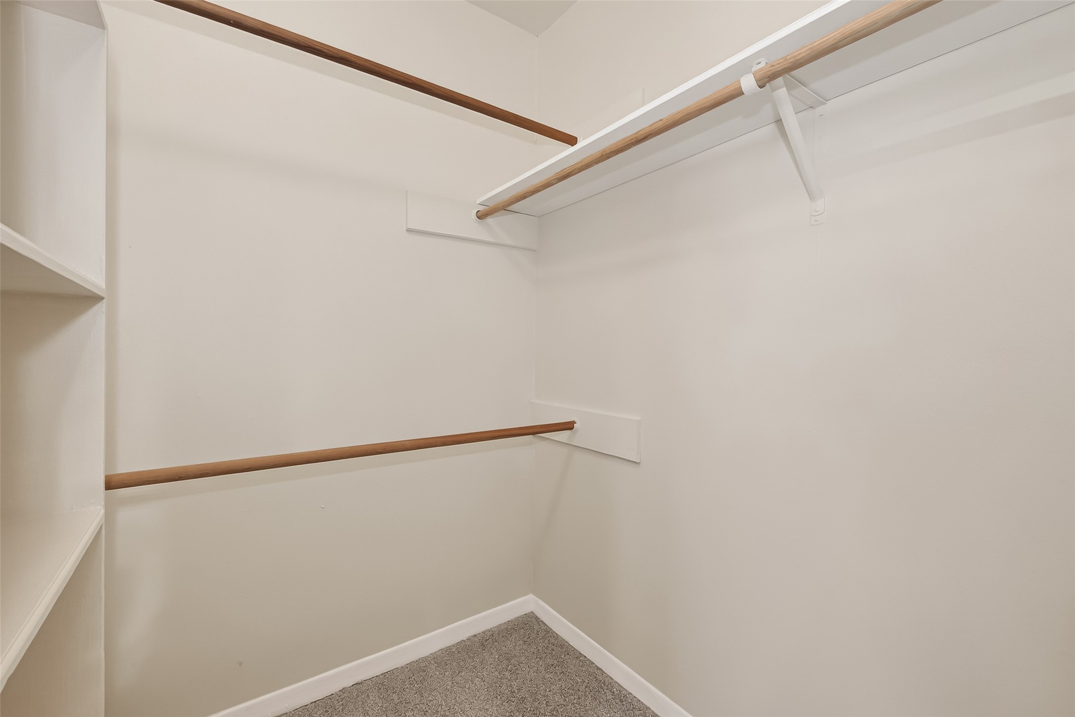 2406 Deasa Drive Property Photo 21