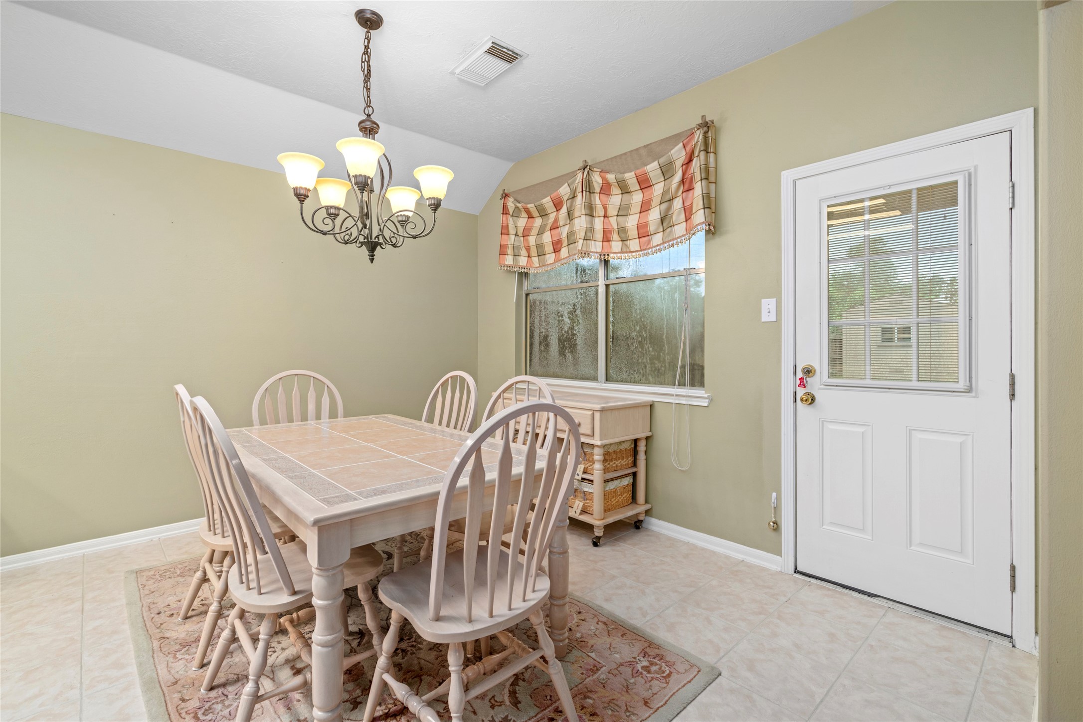 4630 Sundown Court Property Photo 11