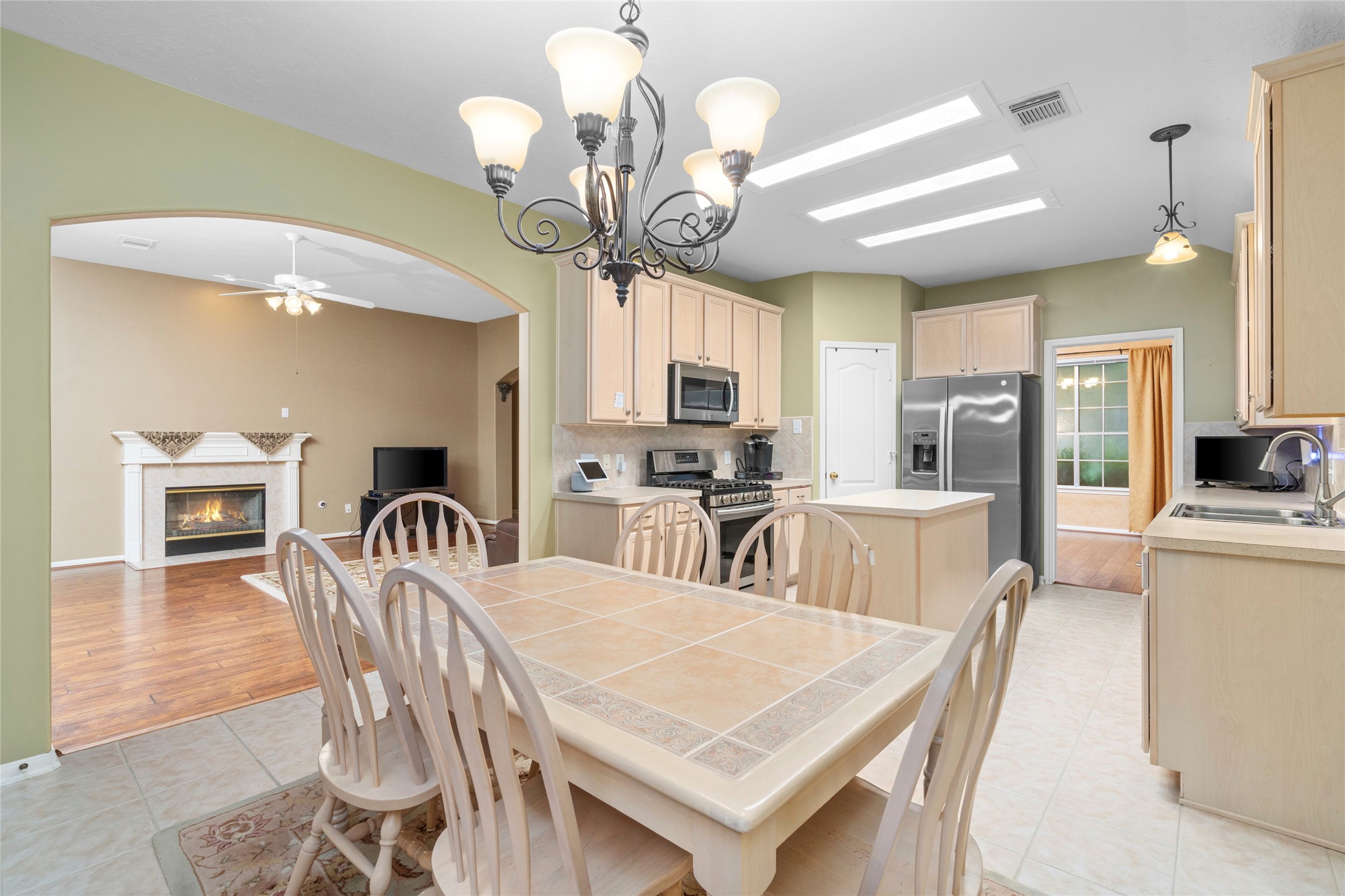4630 Sundown Court Property Photo 13