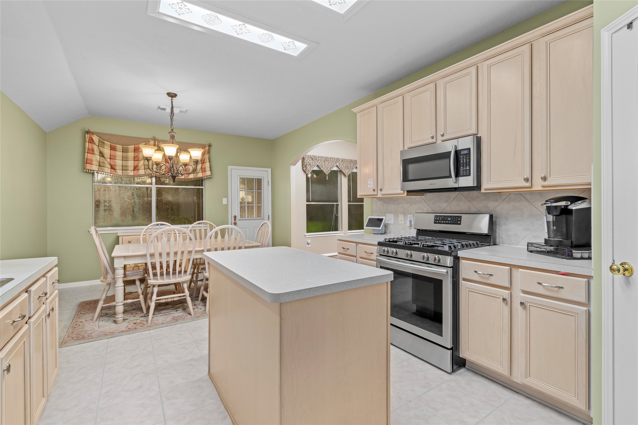 4630 Sundown Court Property Photo 16