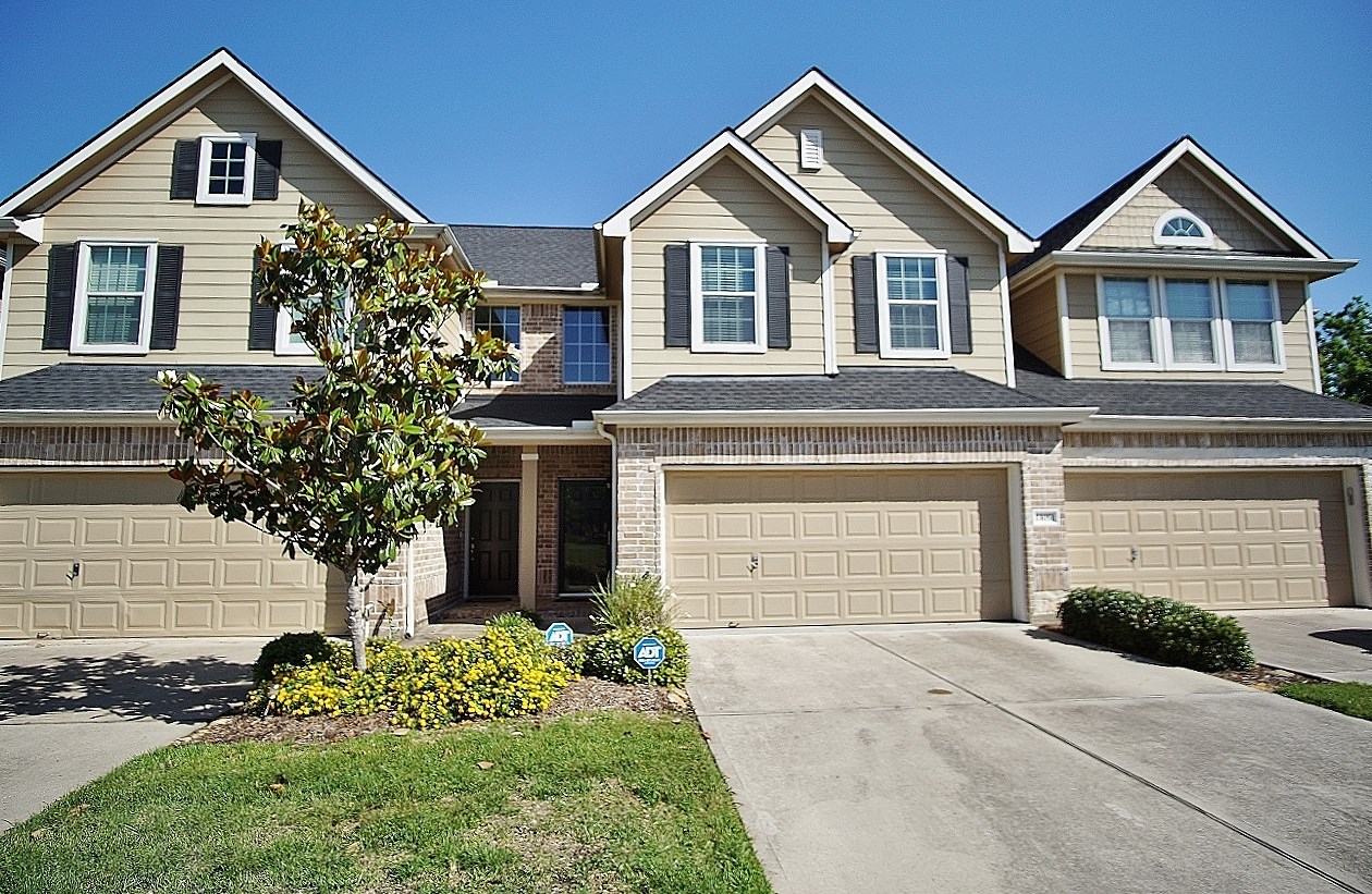 13051 Iris Garden Lane Property Photo 1