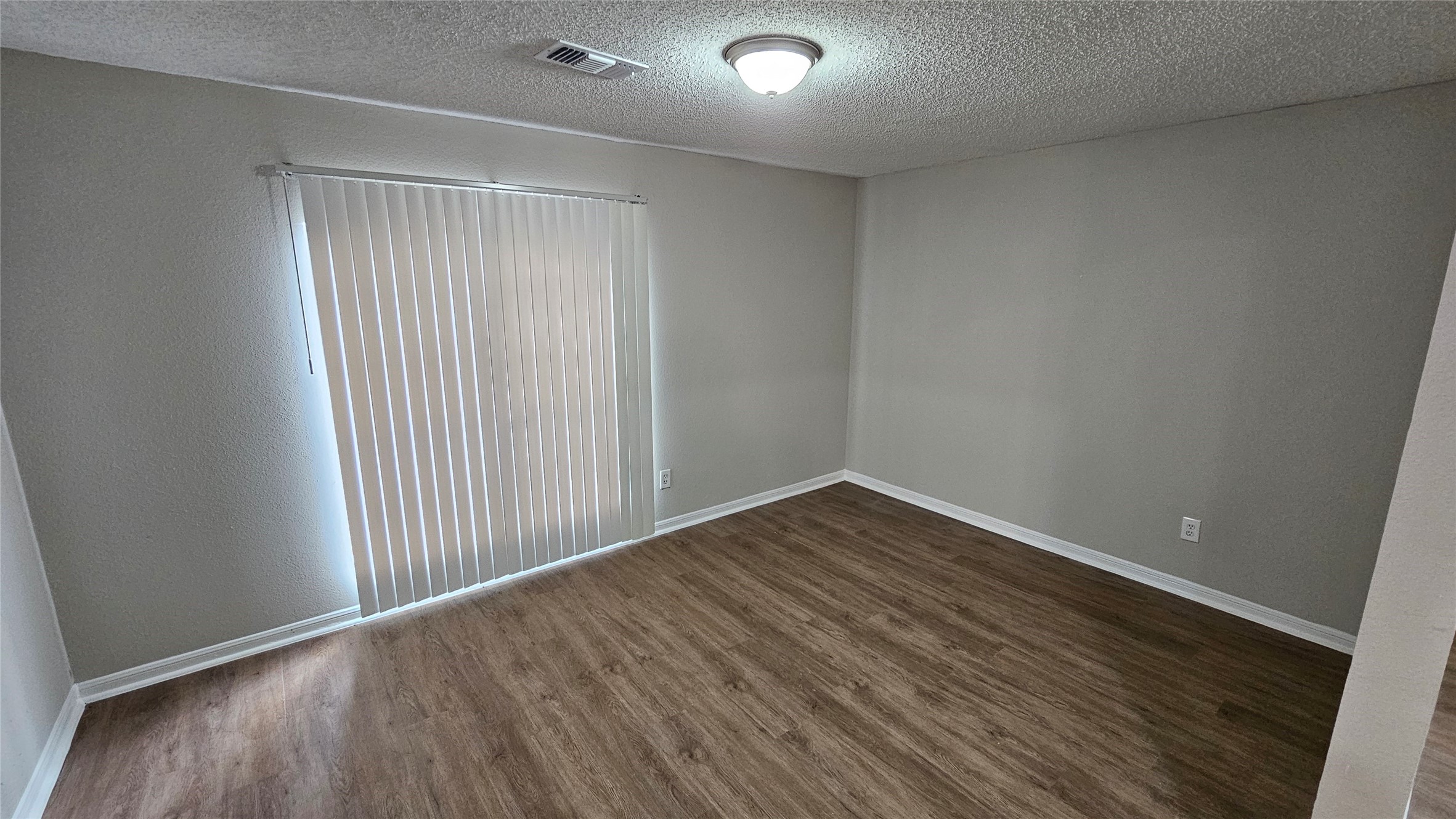 591 Spruce Drive Property Photo 6