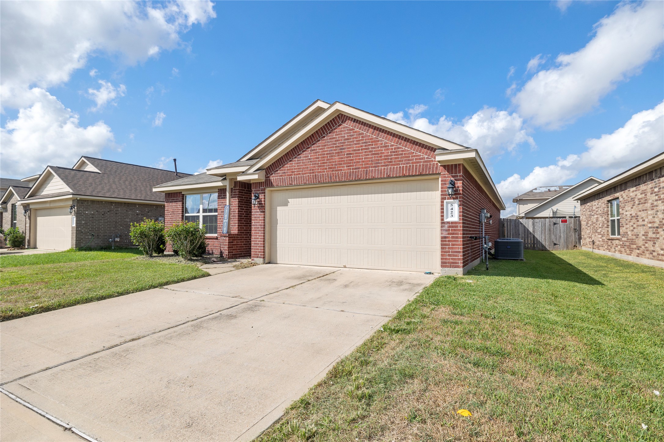 5423 Dovetail Arbor Trace Property Photo 3