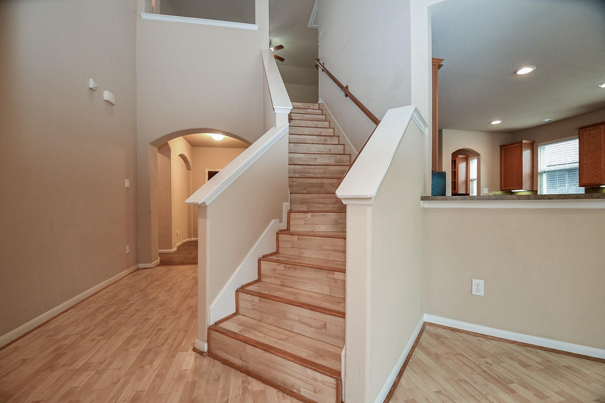21502 Venture Park Drive Property Photo 13