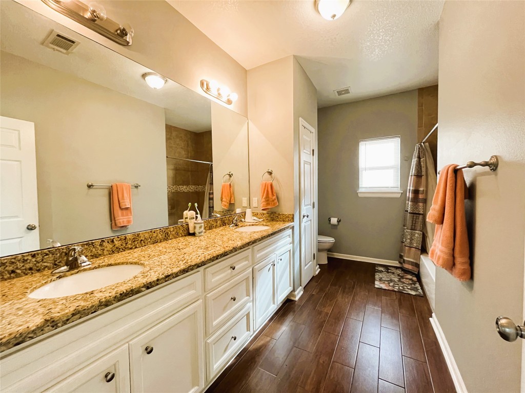 3206 Druid Street Property Photo 15