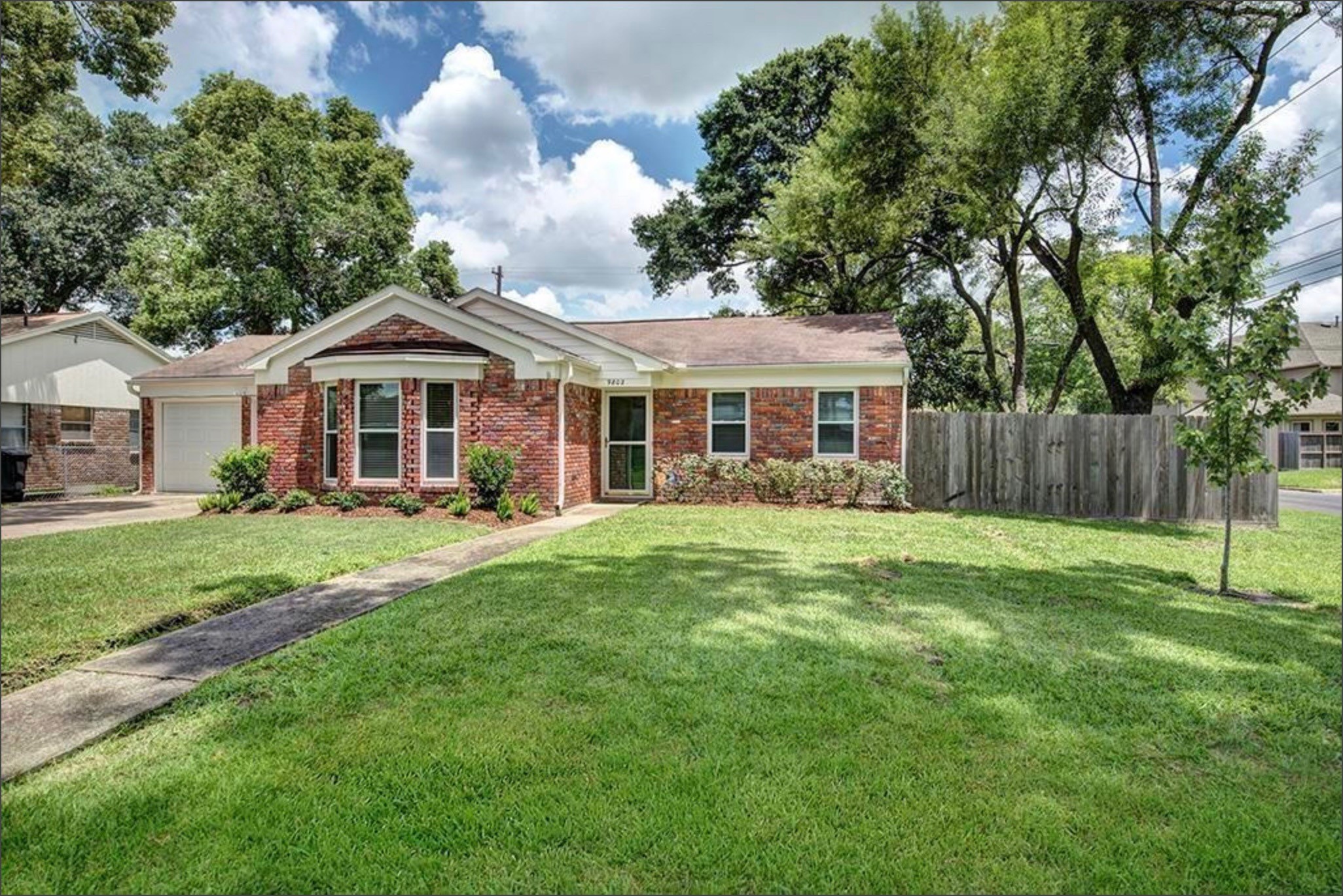 9802 Pine Lake Drive Drive Property Photo 1
