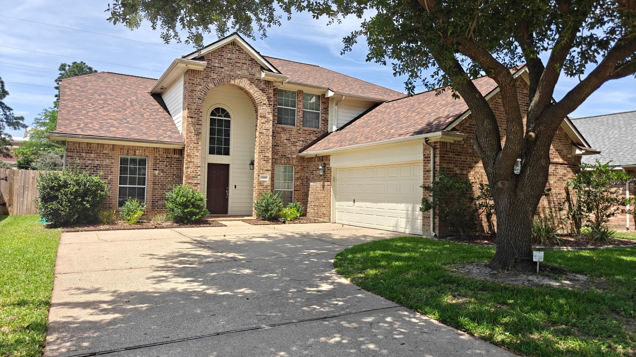 18002 Secret Branch Lane Property Photo 3
