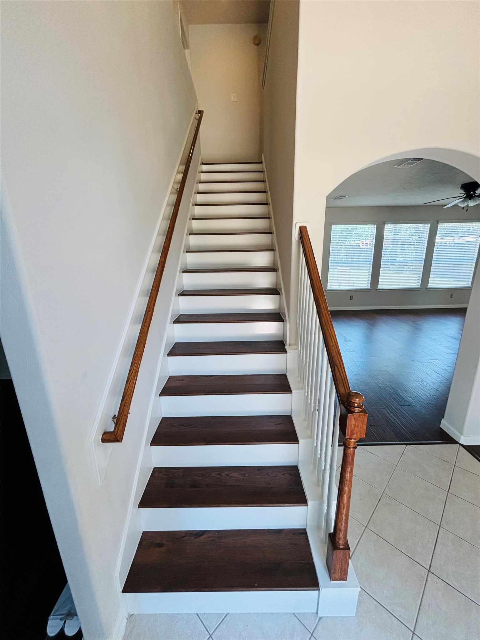 18002 Secret Branch Lane Property Photo 8