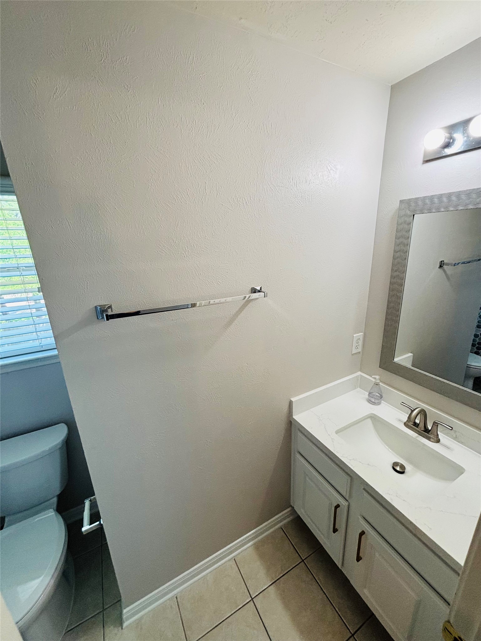 18002 Secret Branch Lane Property Photo 16