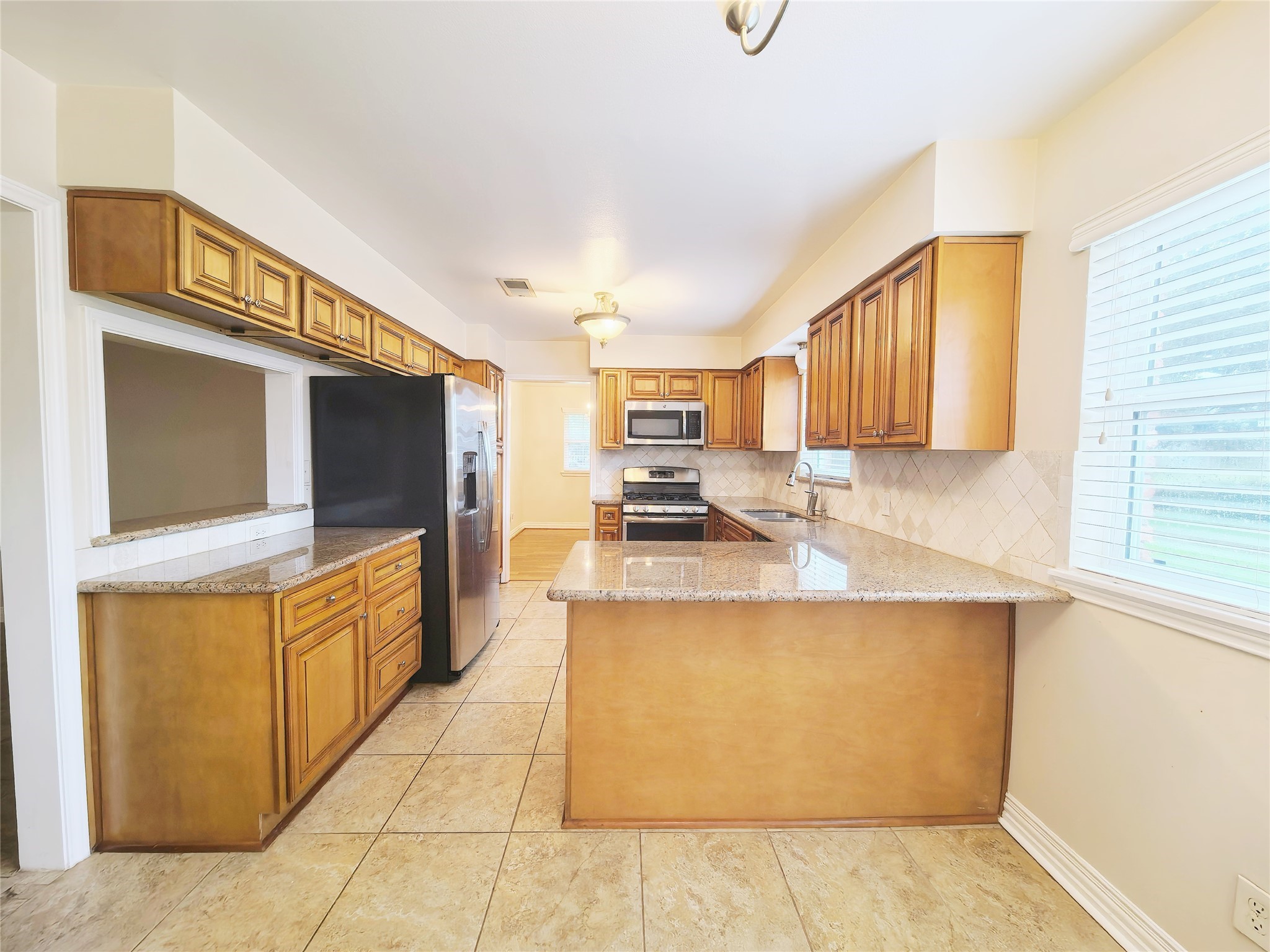 5118 Lymbar Drive Property Photo 9