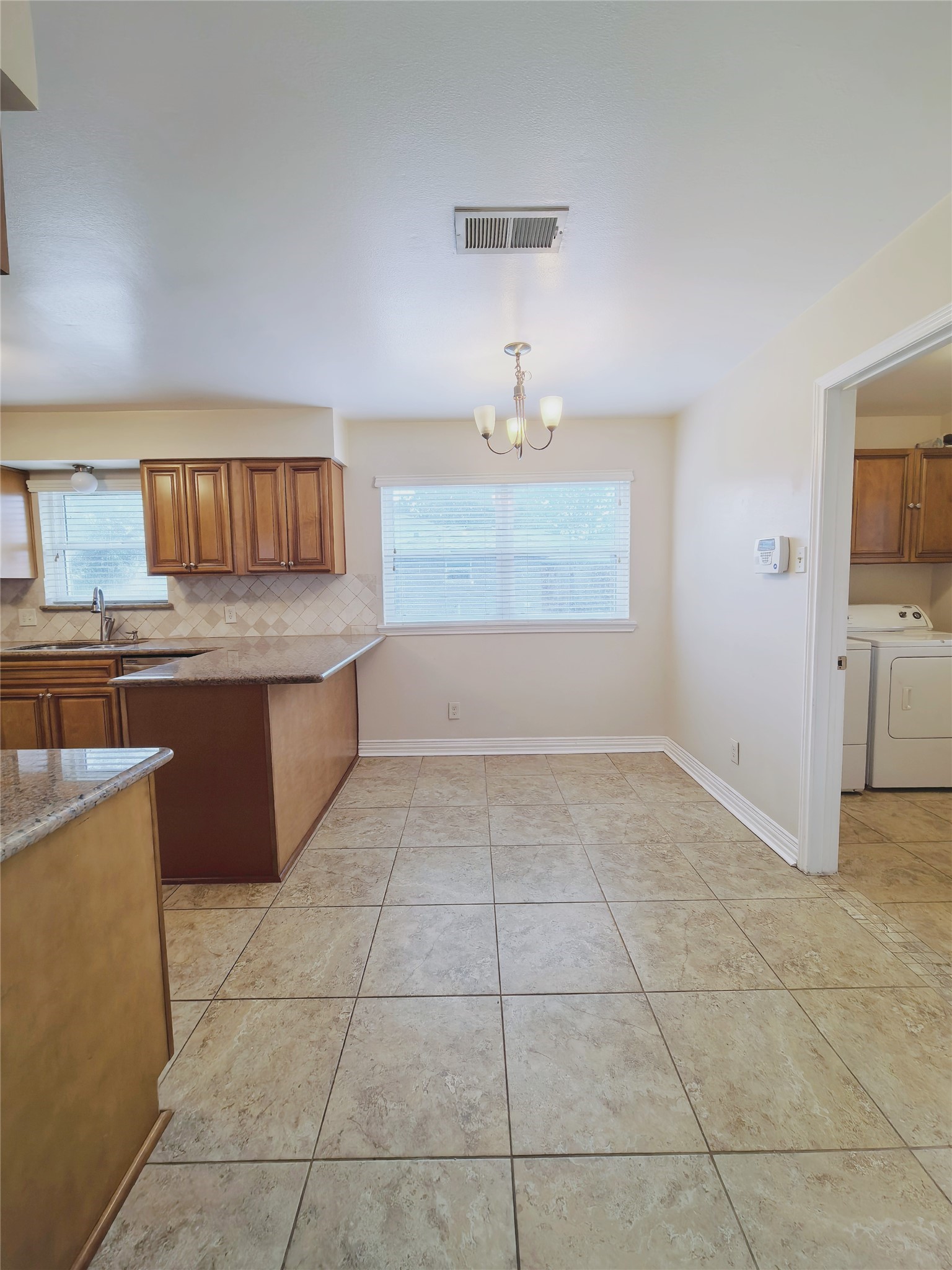 5118 Lymbar Drive Property Photo 11
