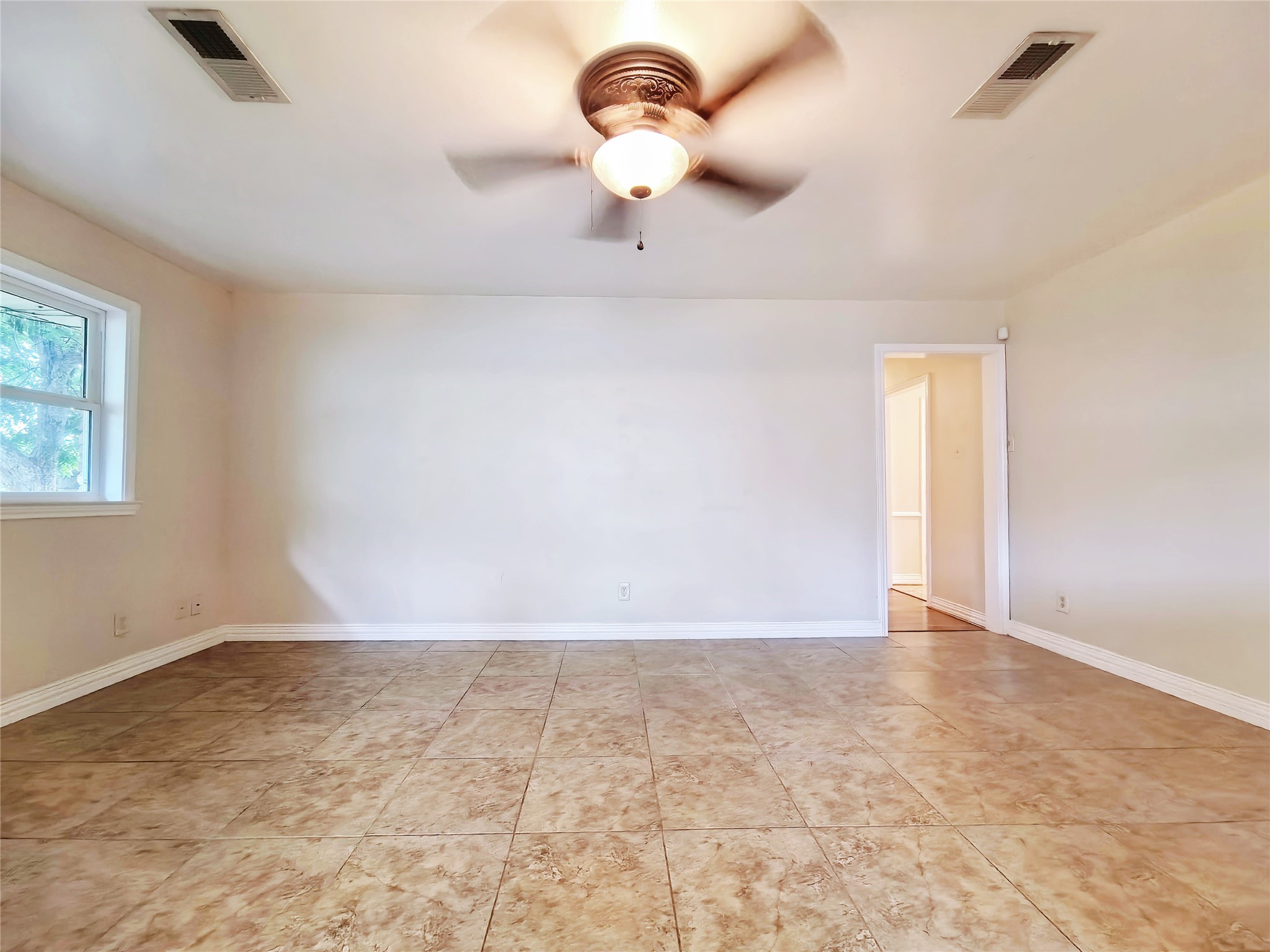 5118 Lymbar Drive Property Photo 12