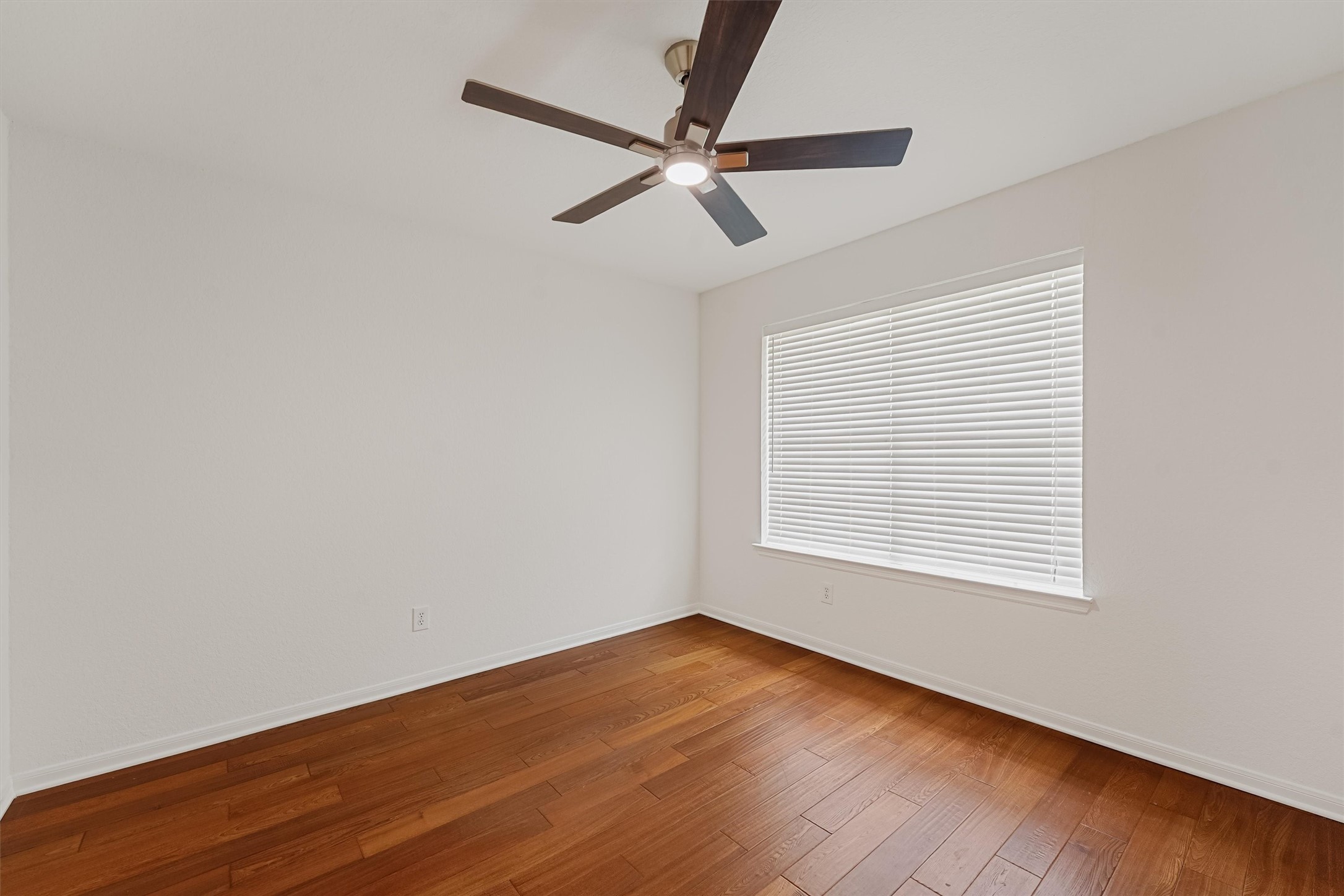 2322 Meadow Briar Drive Property Photo 24