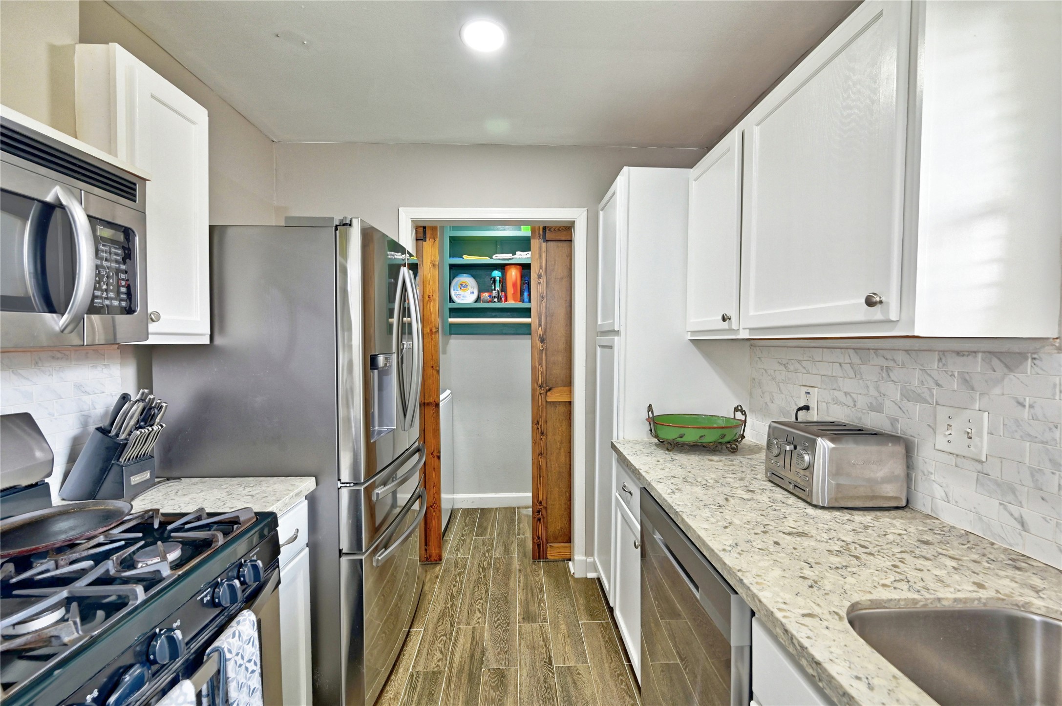 618 William Morton Drive Property Photo 16