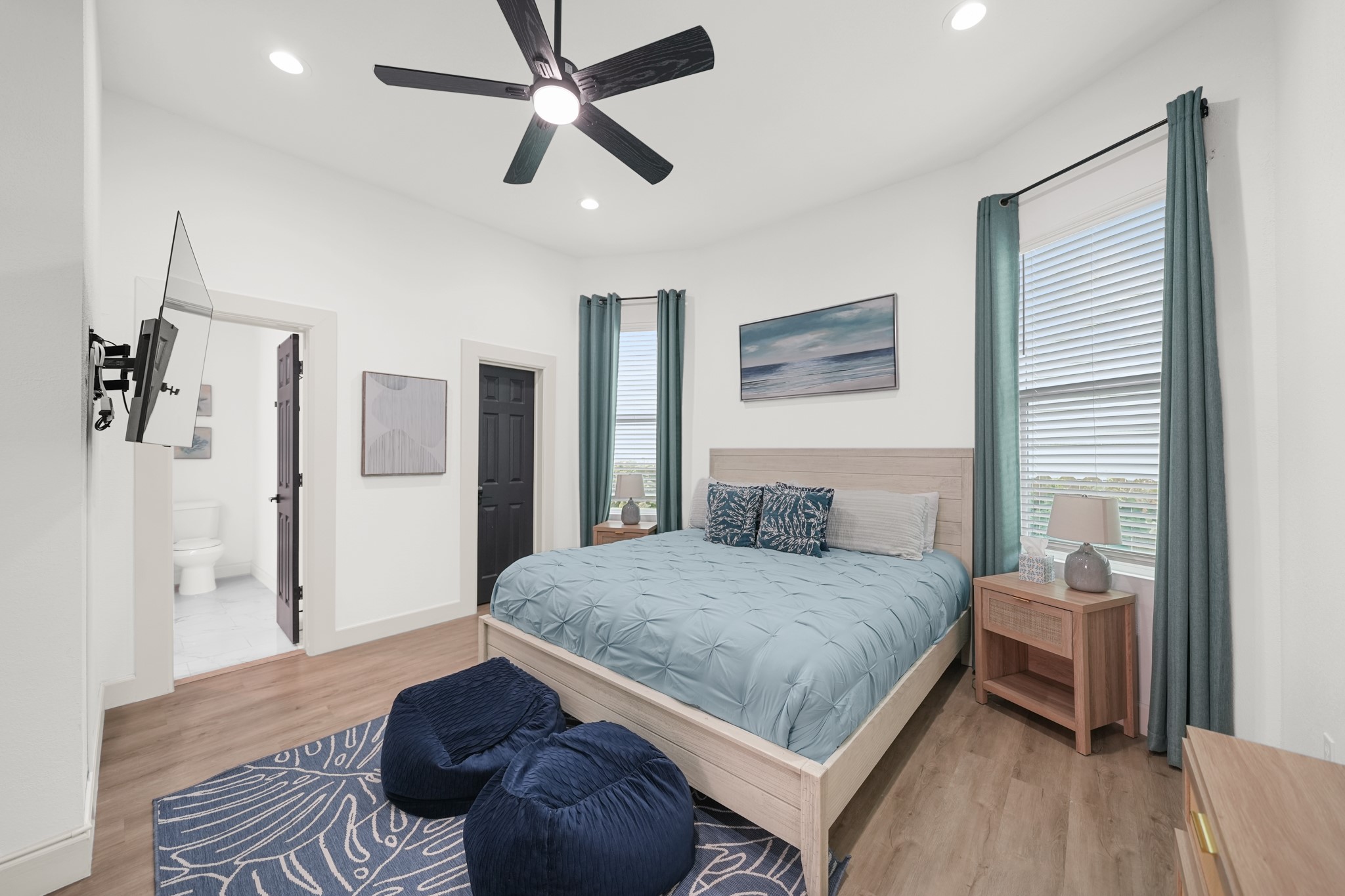 3124 Bernardo De Galvez Avenue Property Photo 11