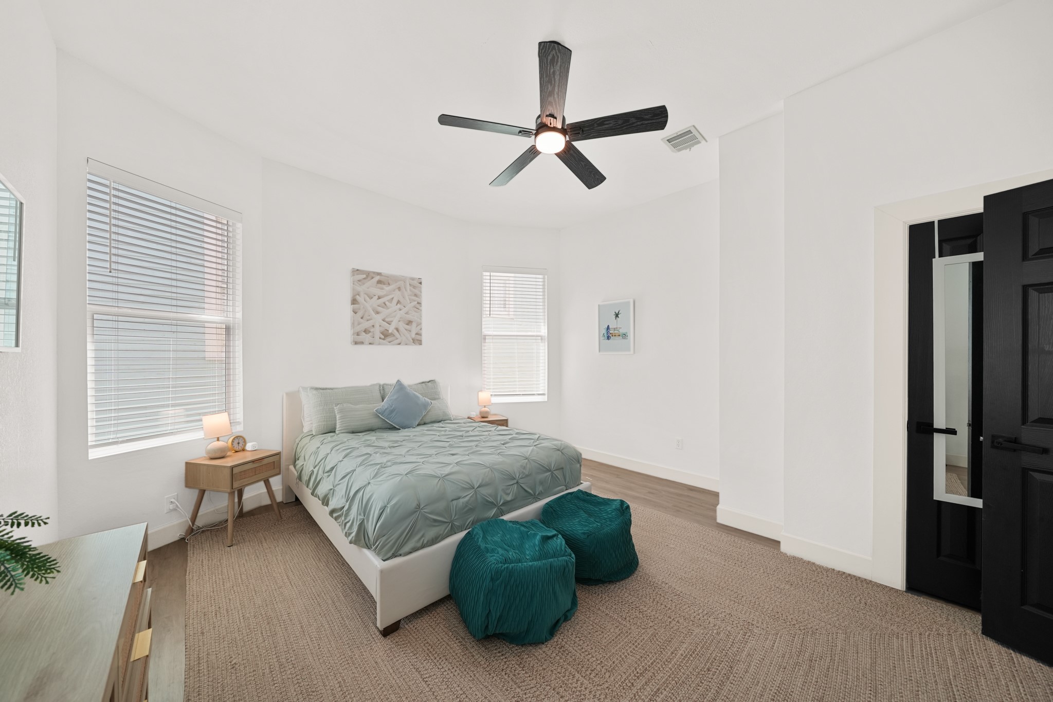 3124 Bernardo De Galvez Avenue Property Photo 21