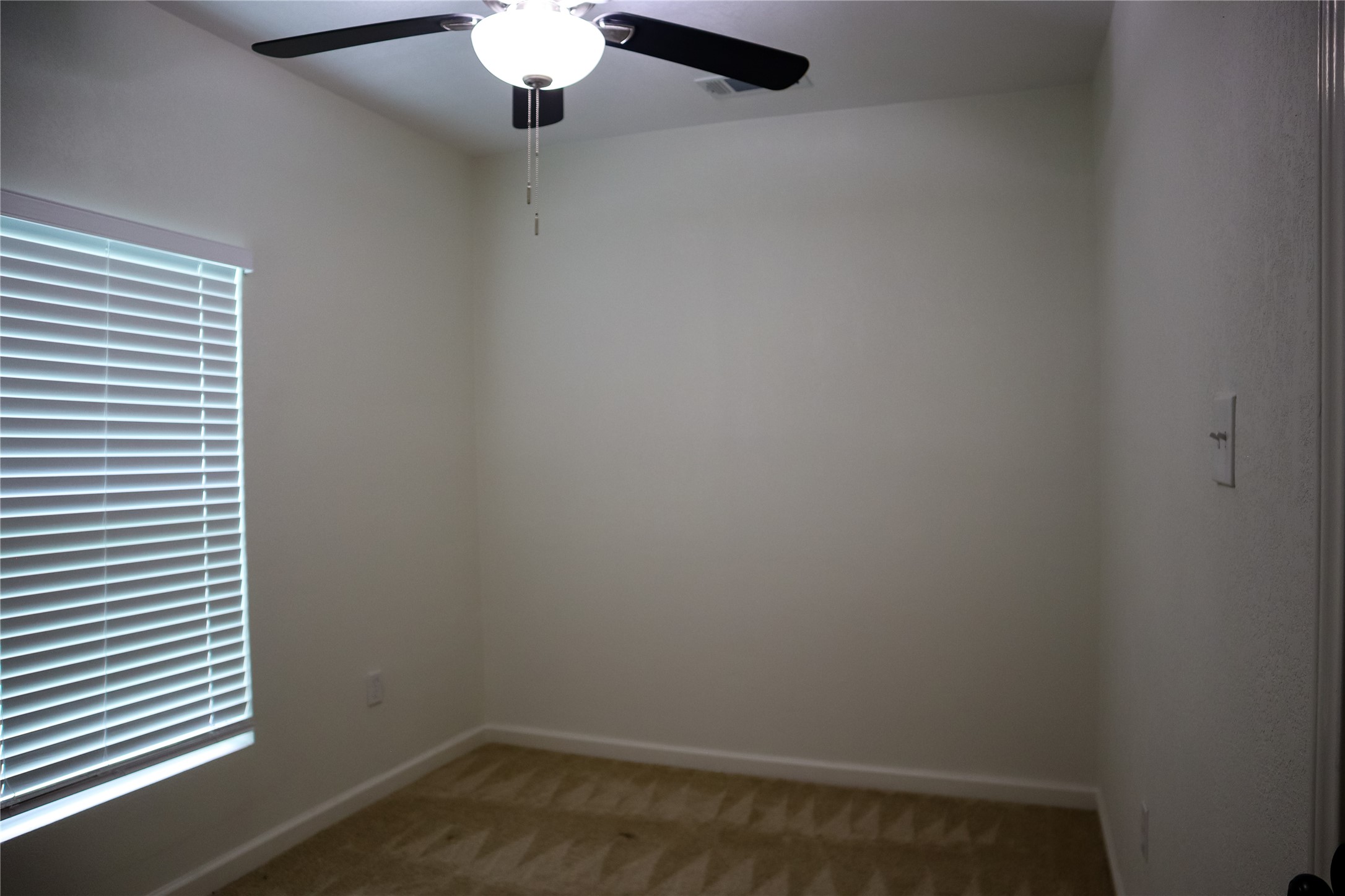 621 North Street Property Photo 19