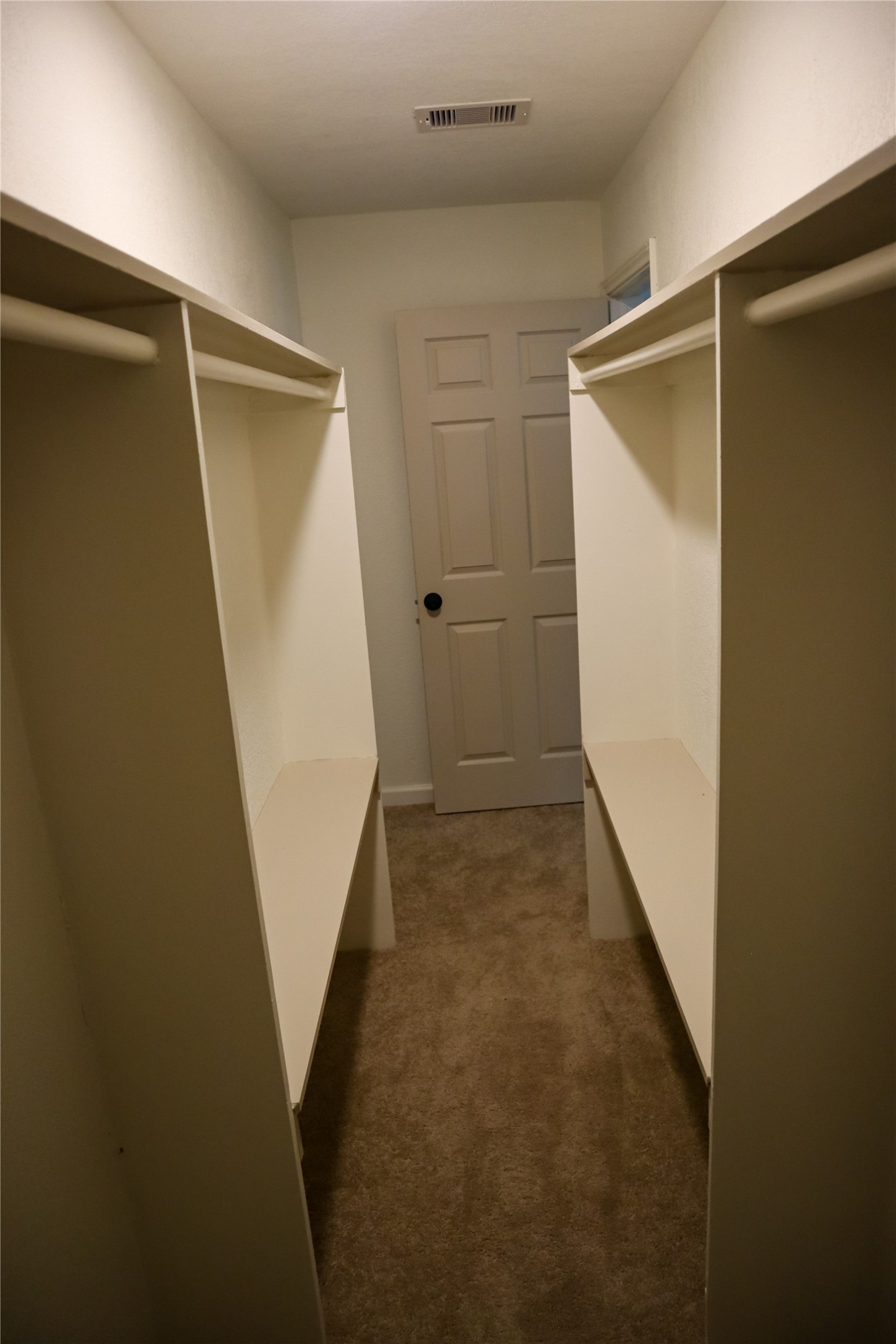 621 North Street Property Photo 49