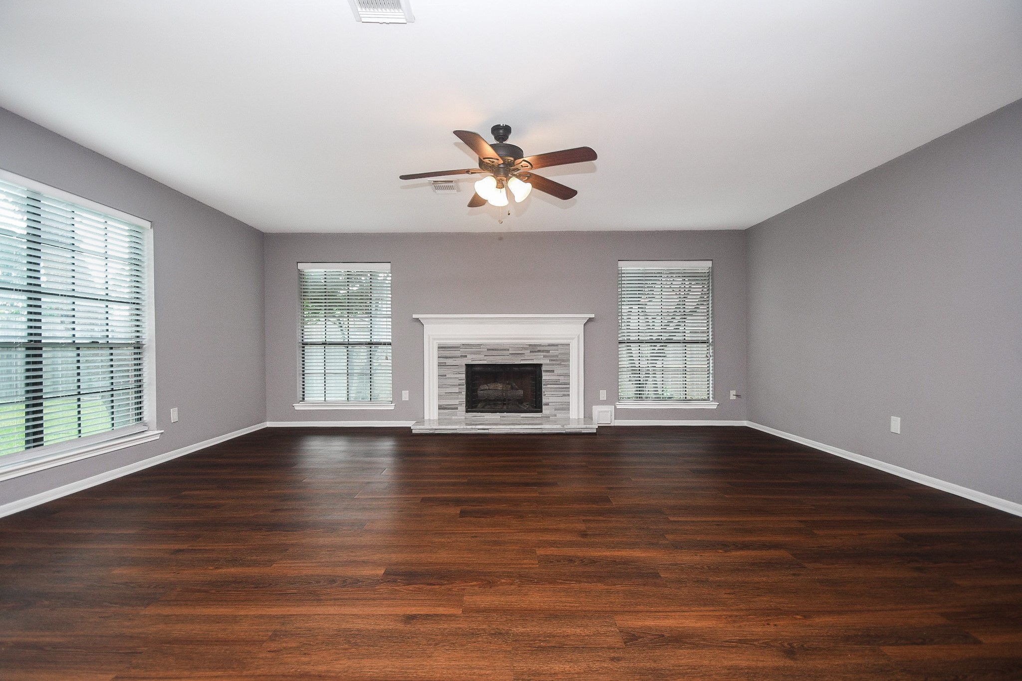 3330 S Sutton Square Property Photo 8