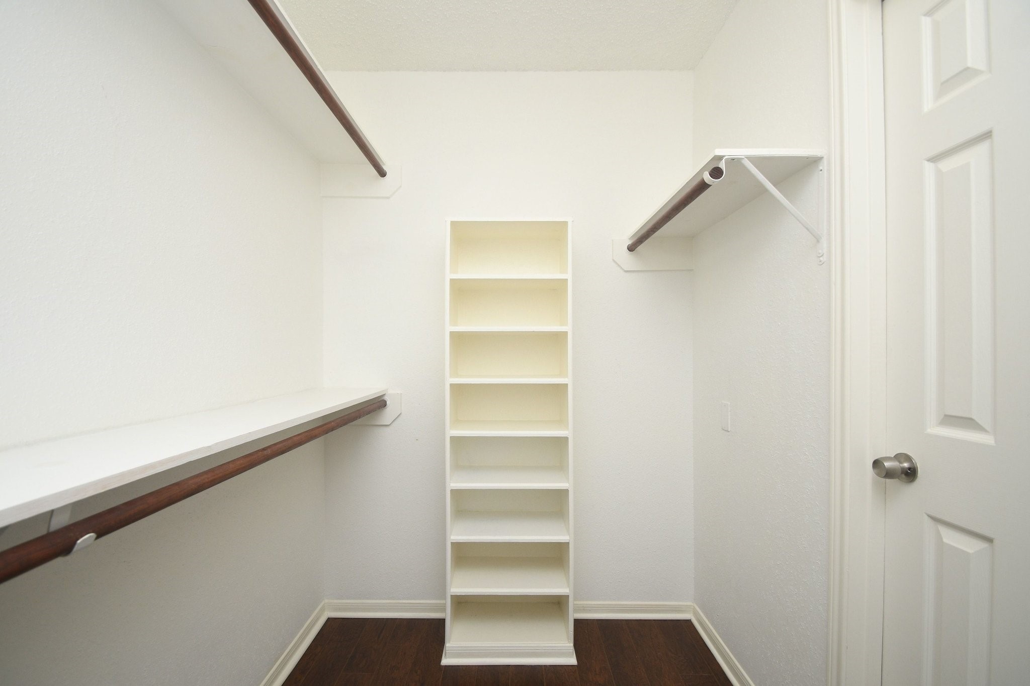 3330 S Sutton Square Property Photo 27
