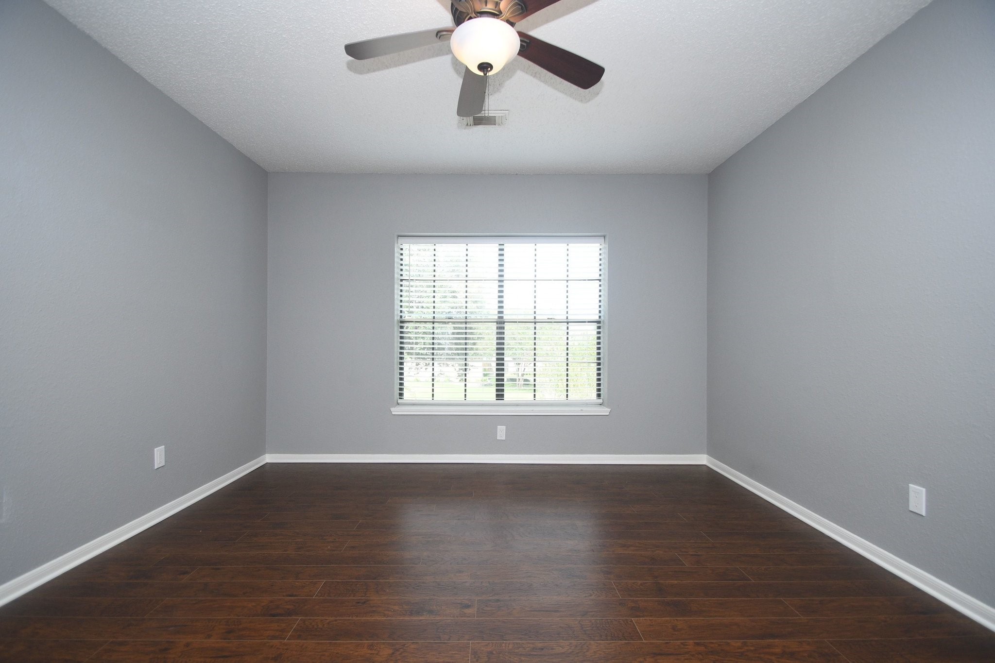 3330 S Sutton Square Property Photo 33