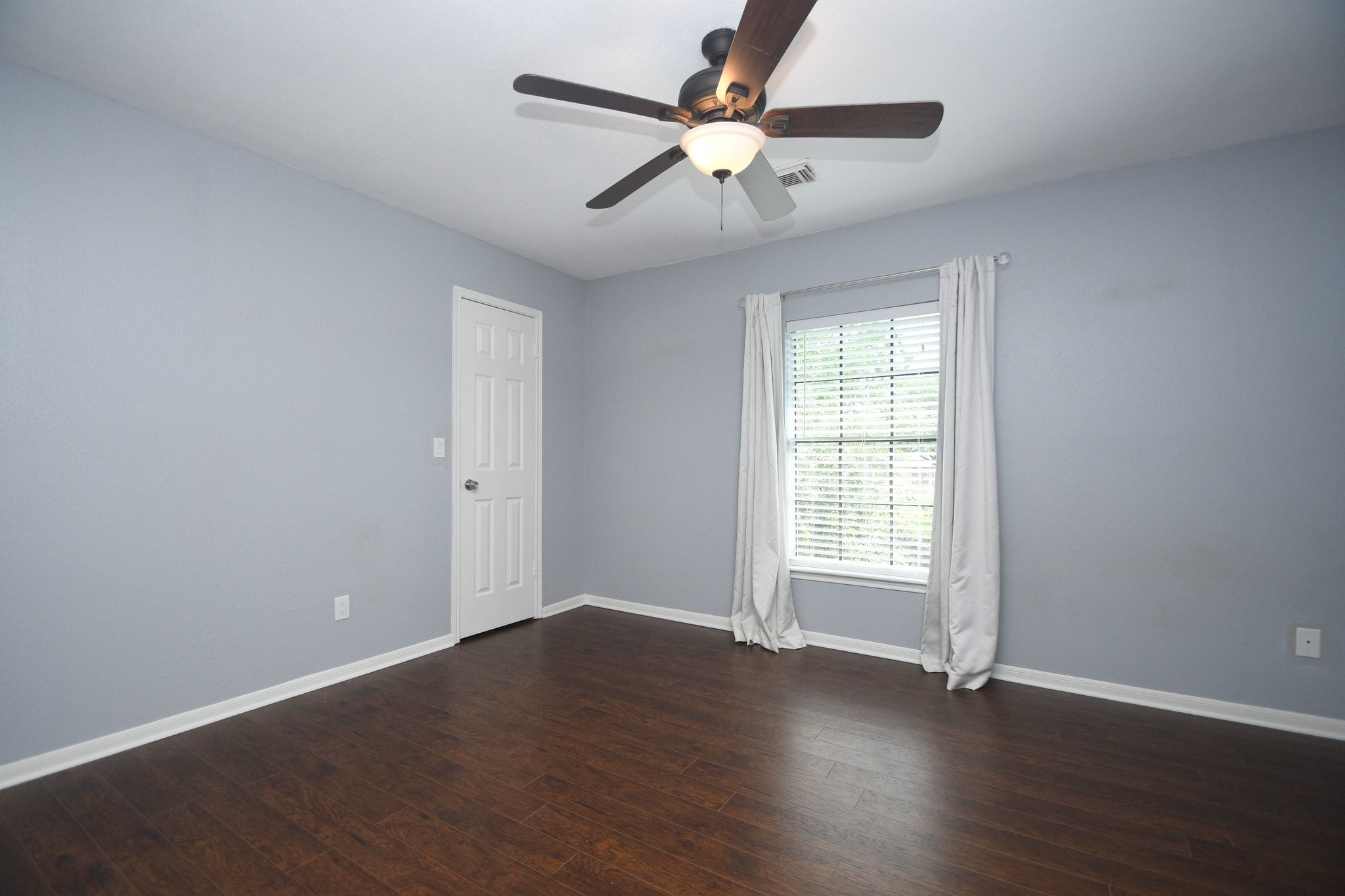 3330 S Sutton Square Property Photo 34