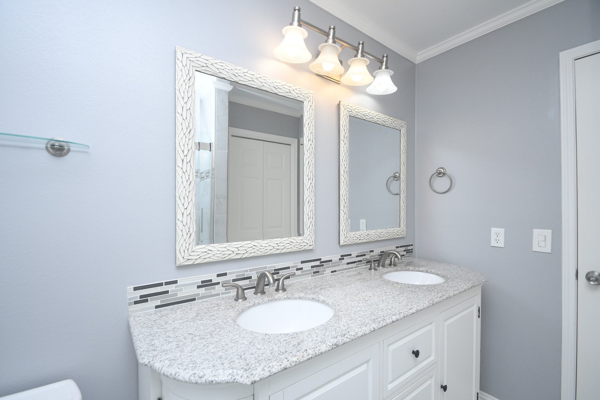 3330 S Sutton Square Property Photo 38