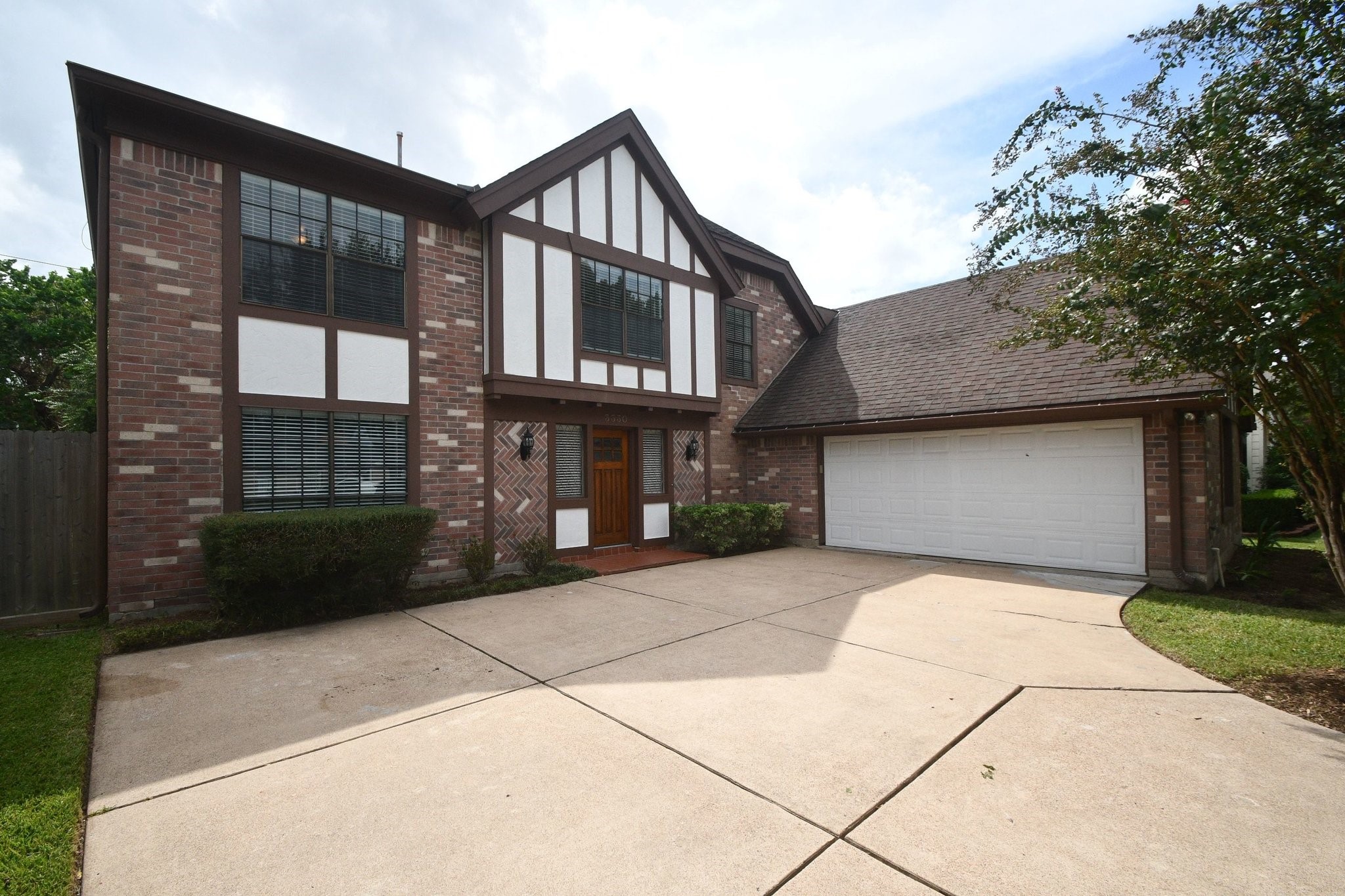 3330 S Sutton Square Property Photo 45