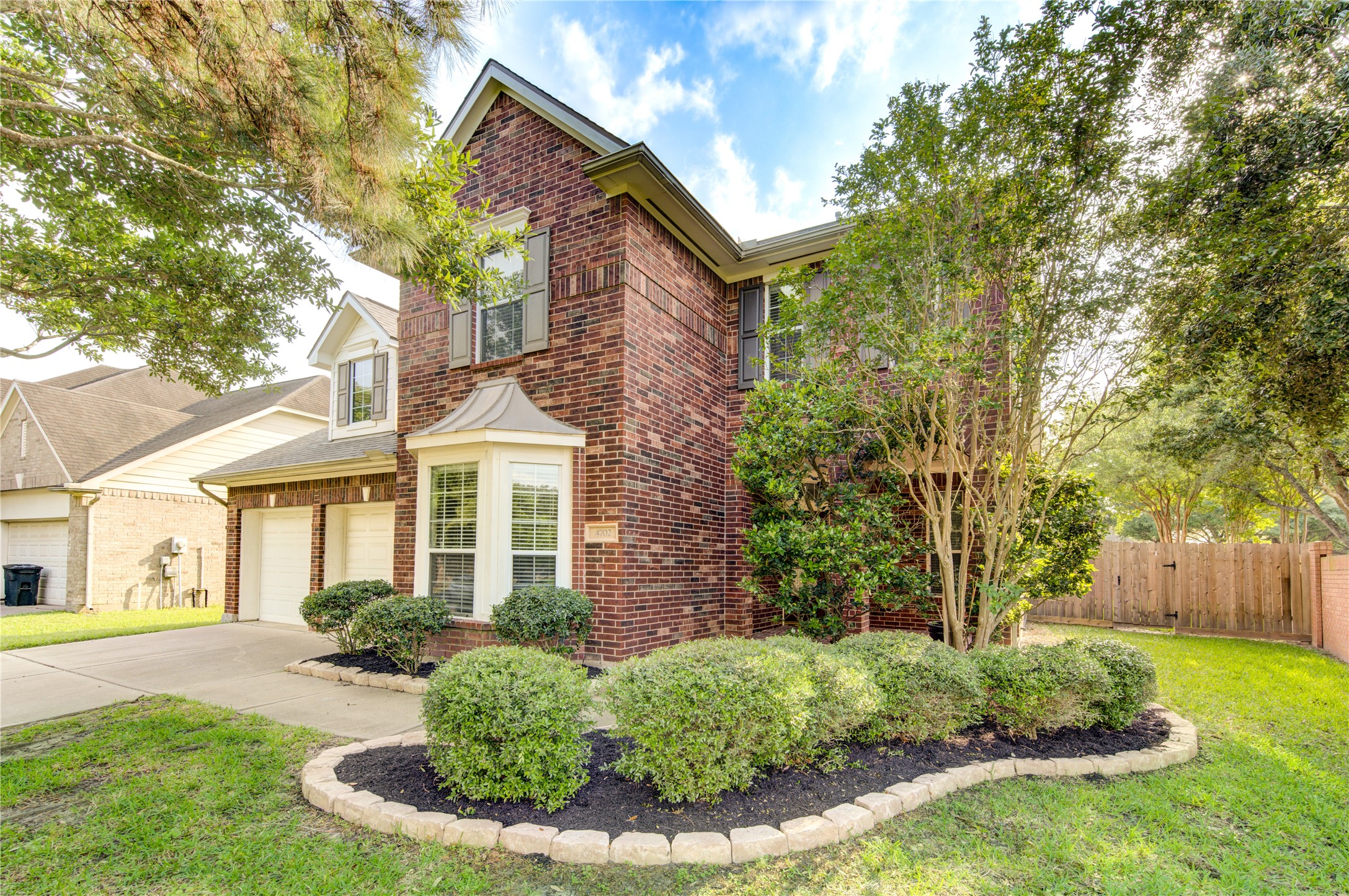 4702 Lawton Bend Lane Property Photo 1