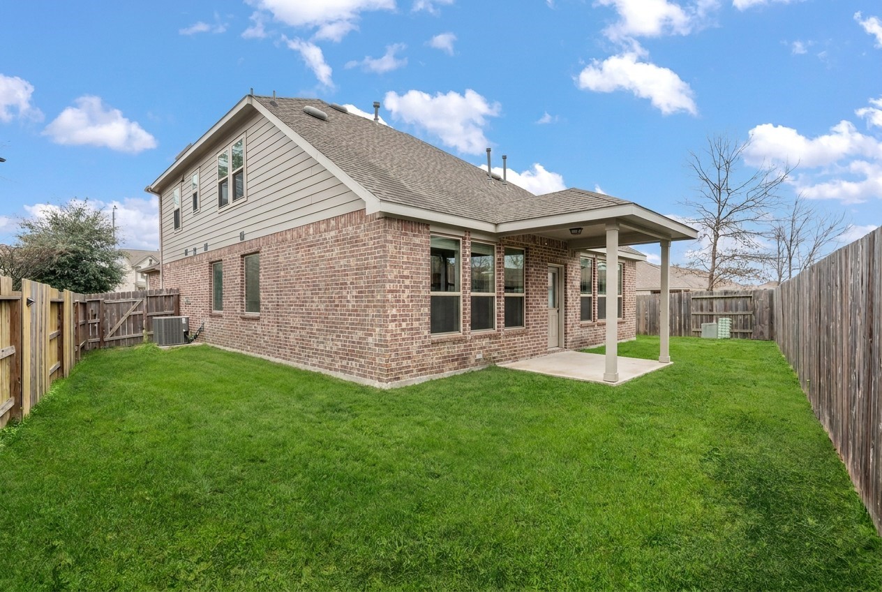 15910 Tug Court Property Photo 21
