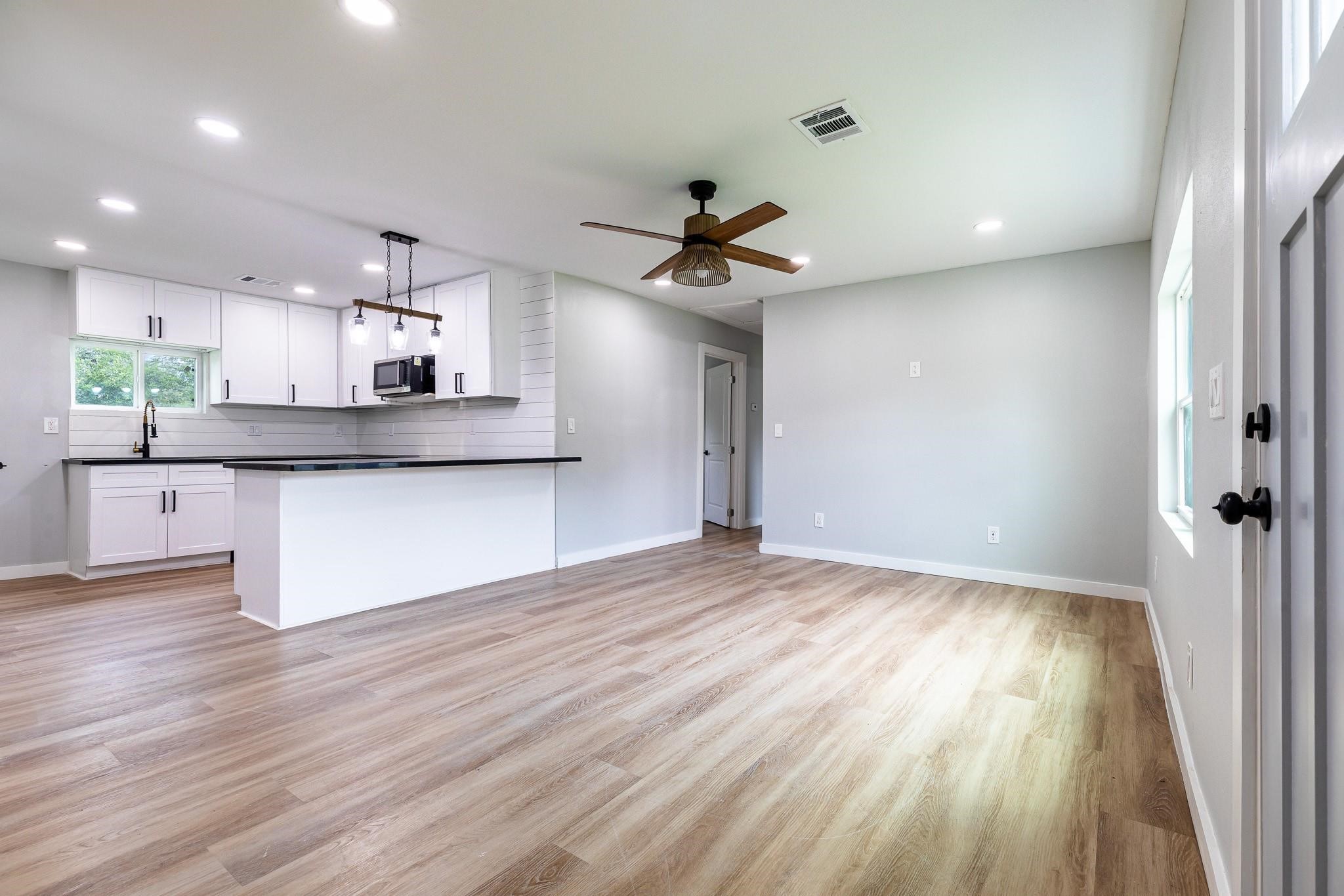 9529 Fairland Drive Property Photo 1