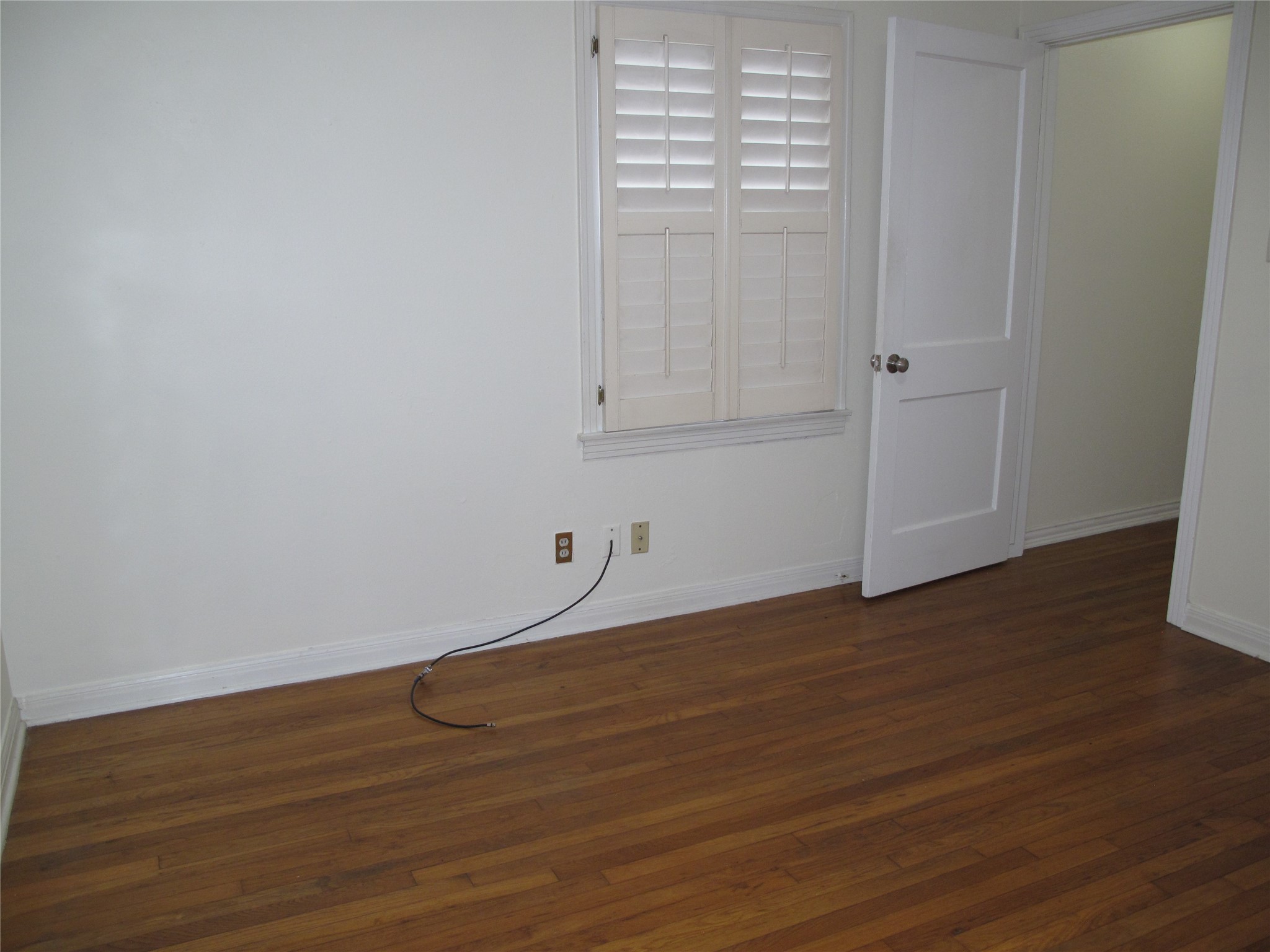 5125 Locust Street Property Photo 8