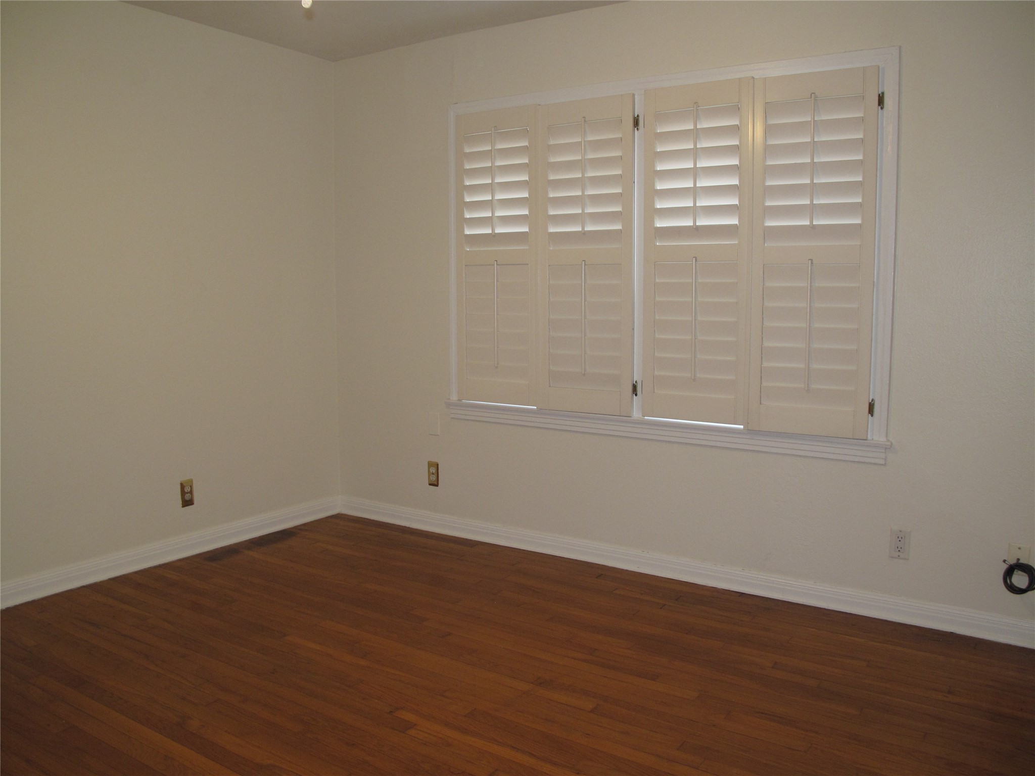 5125 Locust Street Property Photo 13