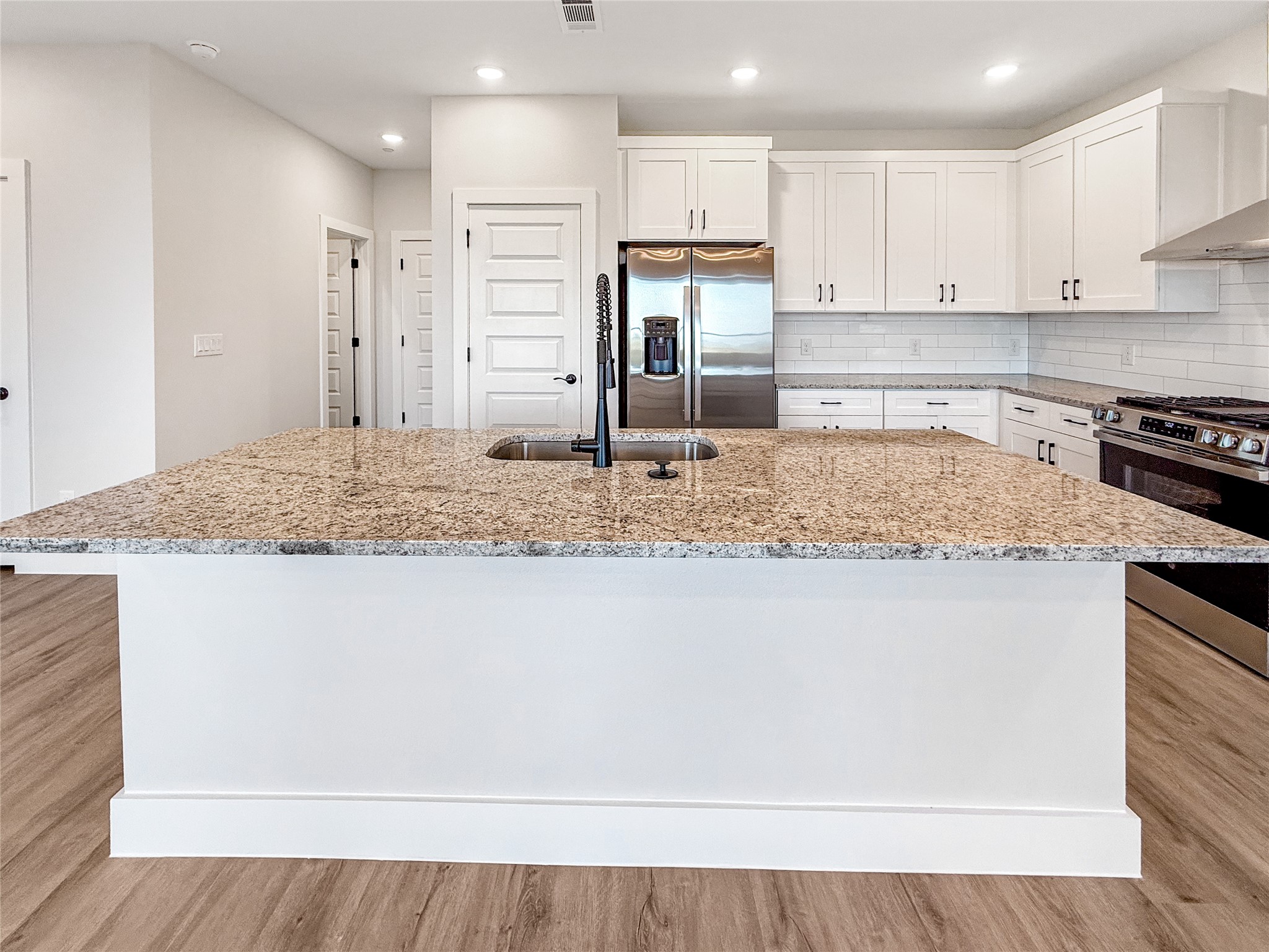 5613 Mobeetie Loop Property Photo 32