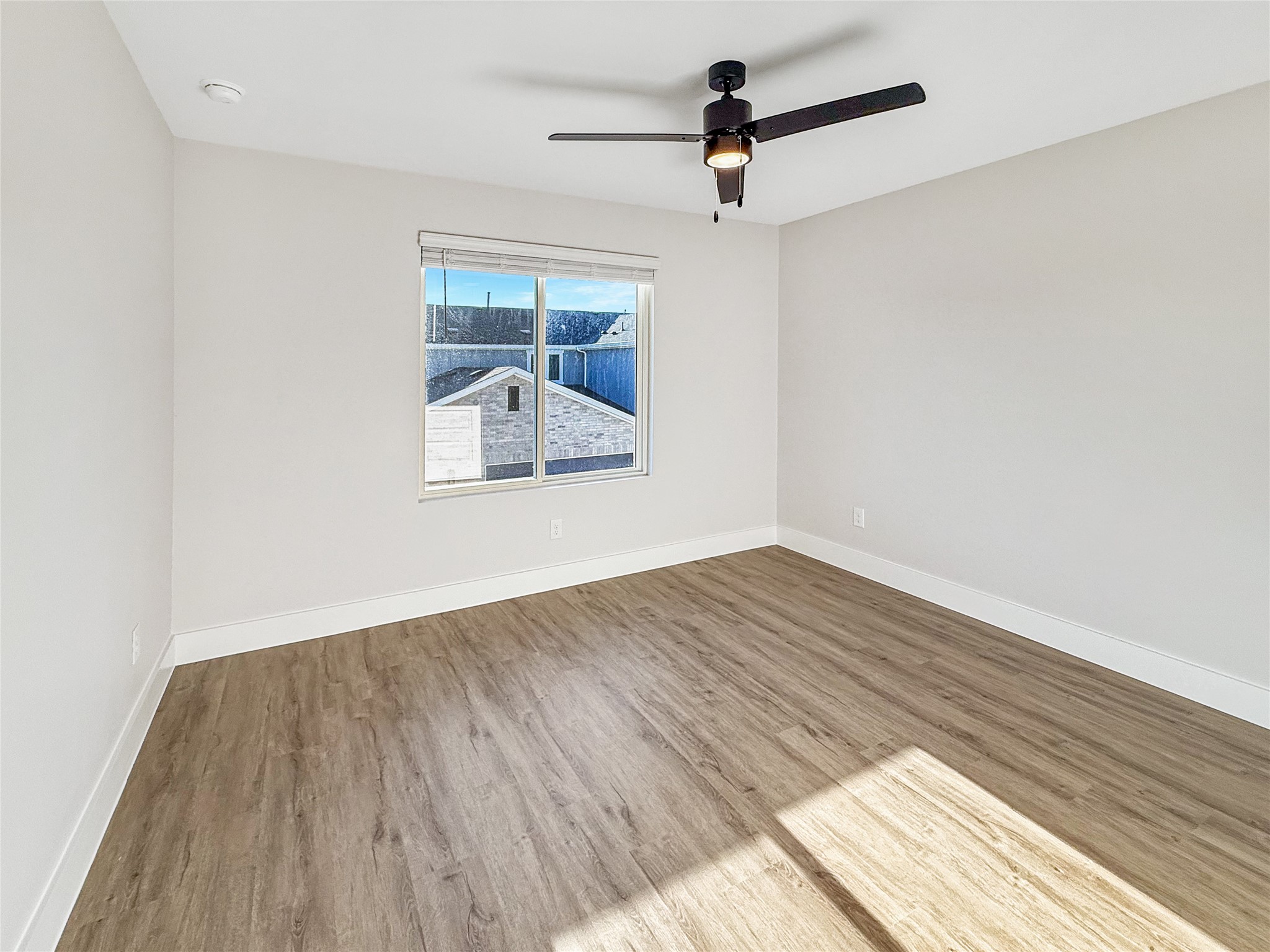 5613 Mobeetie Loop Property Photo 37