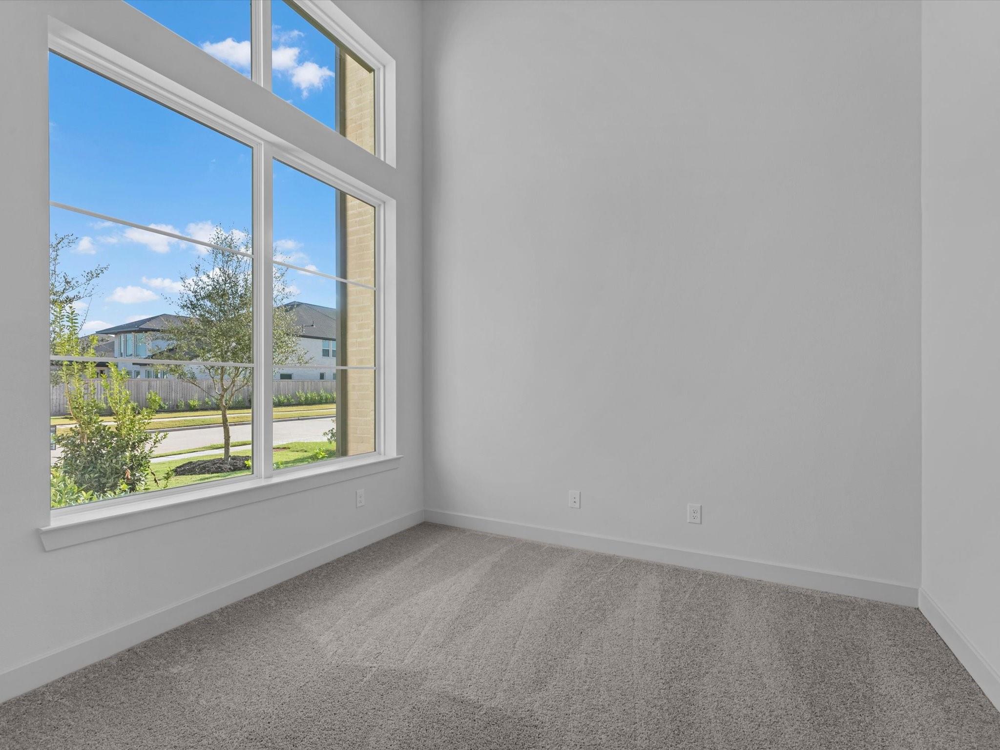 2718 Summer Lark Drive Property Photo 10