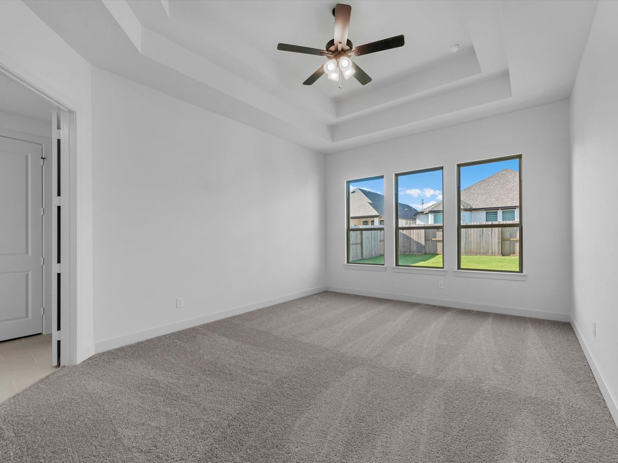 2718 Summer Lark Drive Property Photo 11