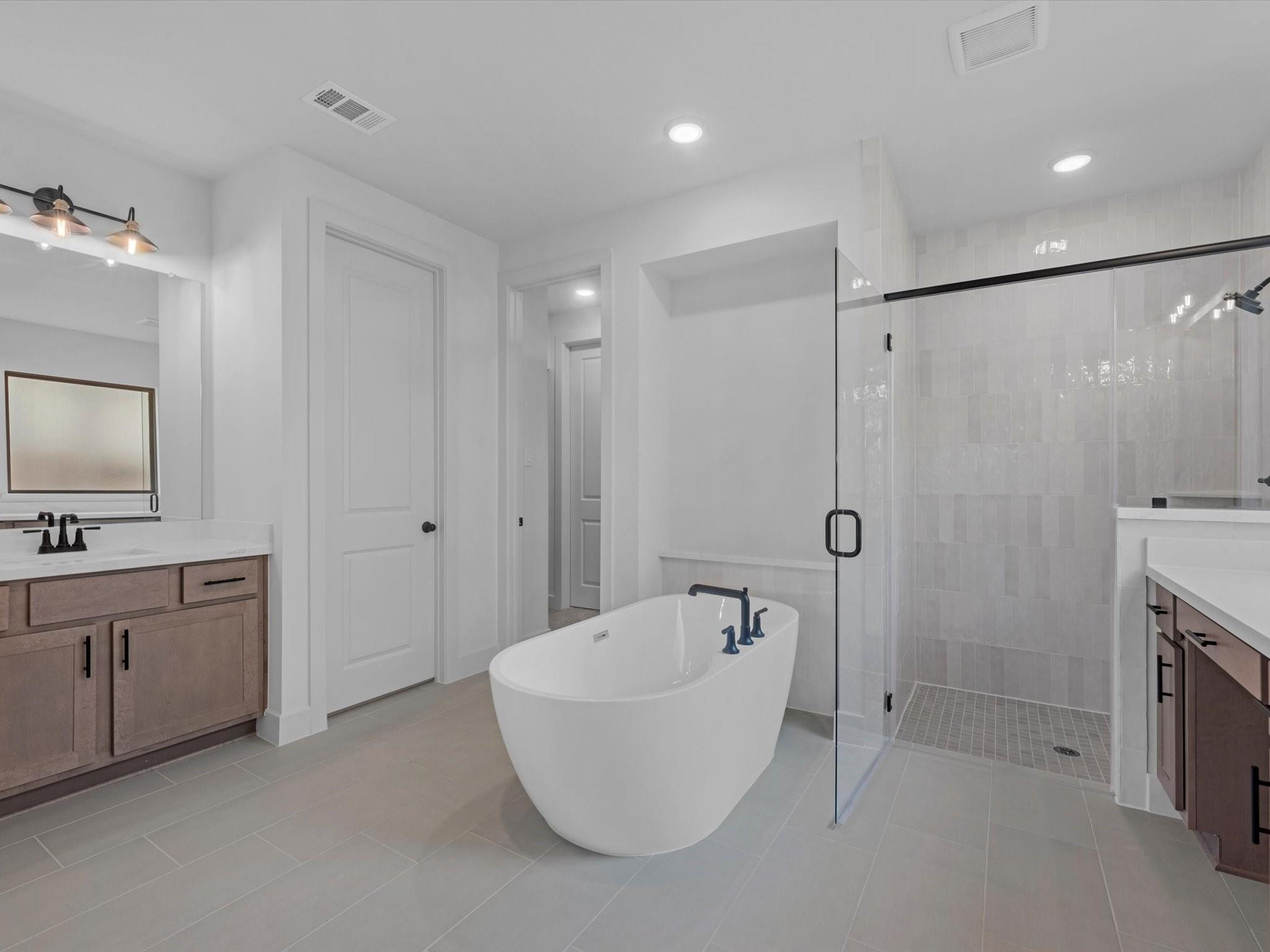 2718 Summer Lark Drive Property Photo 13