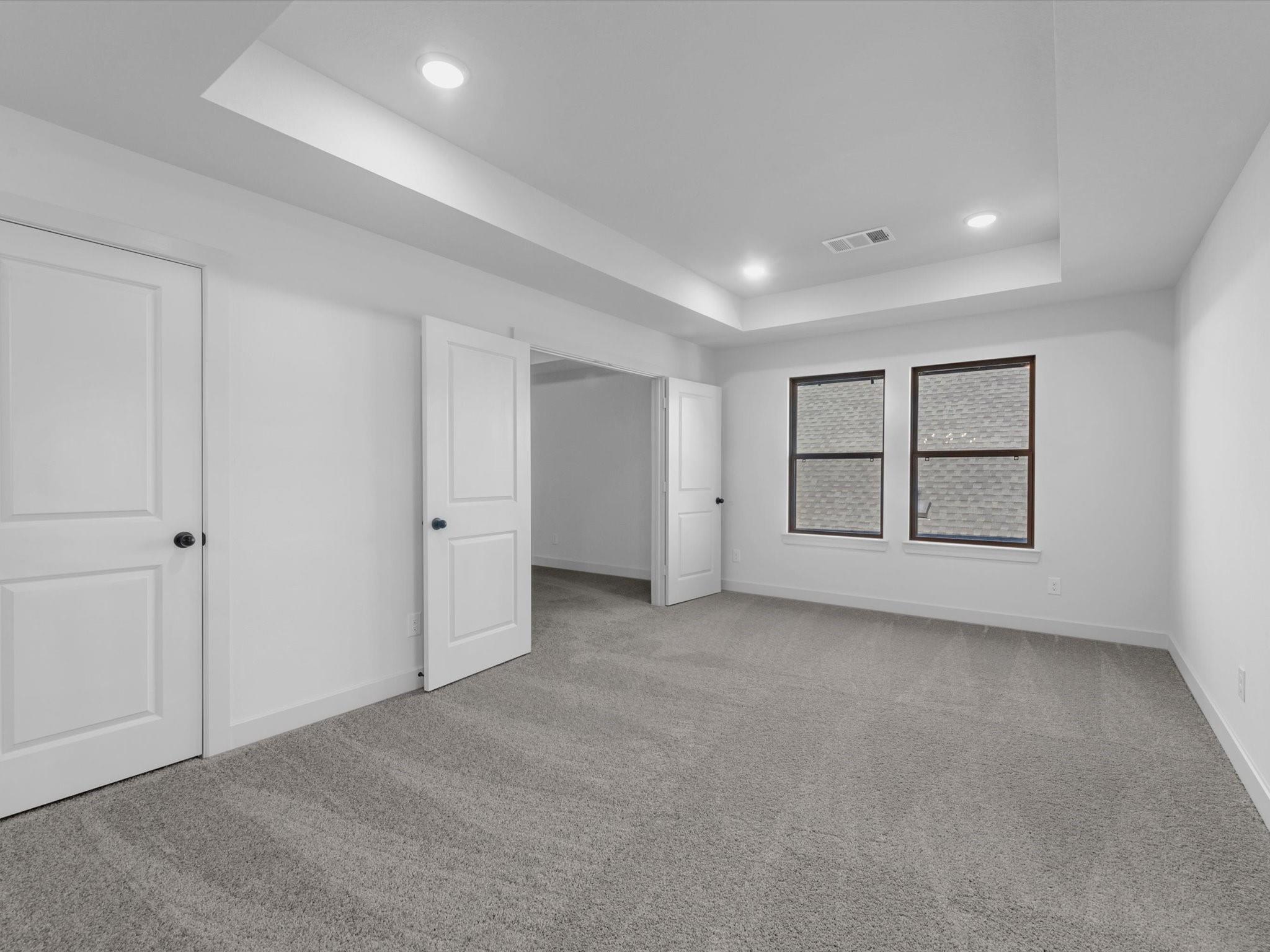 2718 Summer Lark Drive Property Photo 18