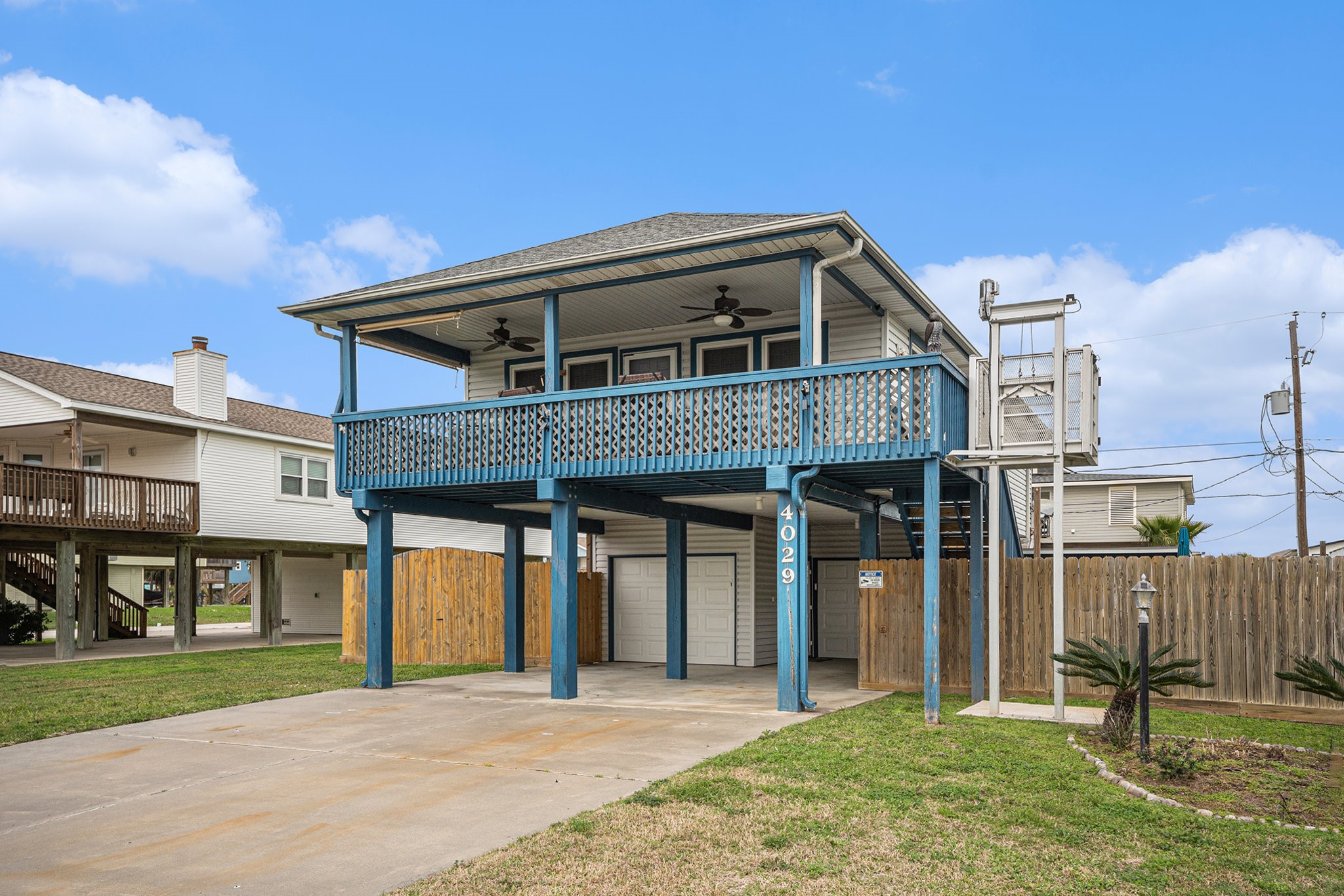 4029 Fort Bend Drive Property Photo