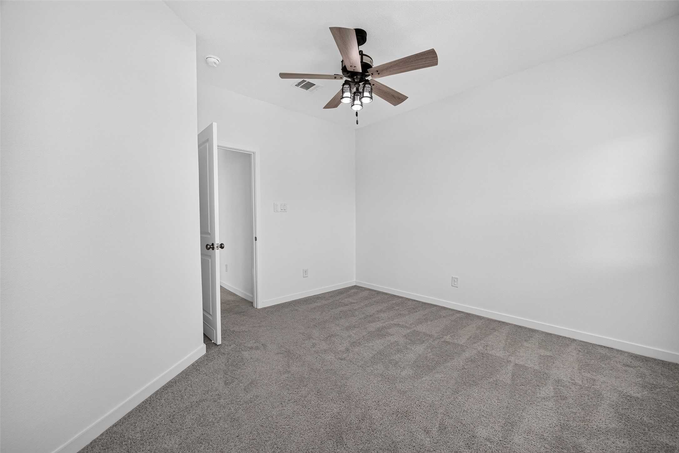 2206 Via Cami Lane Property Photo 28