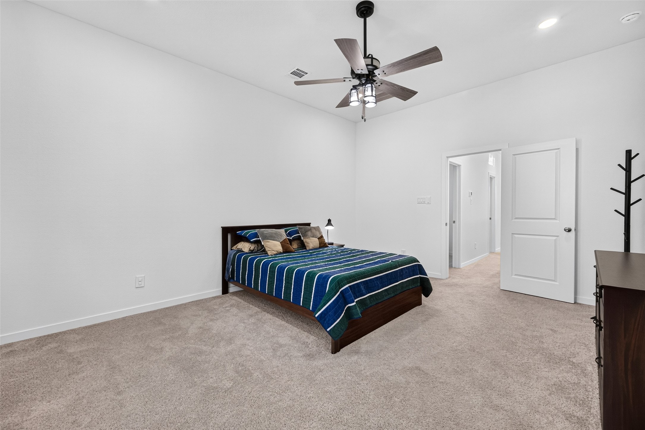 2206 Via Cami Lane Property Photo 37