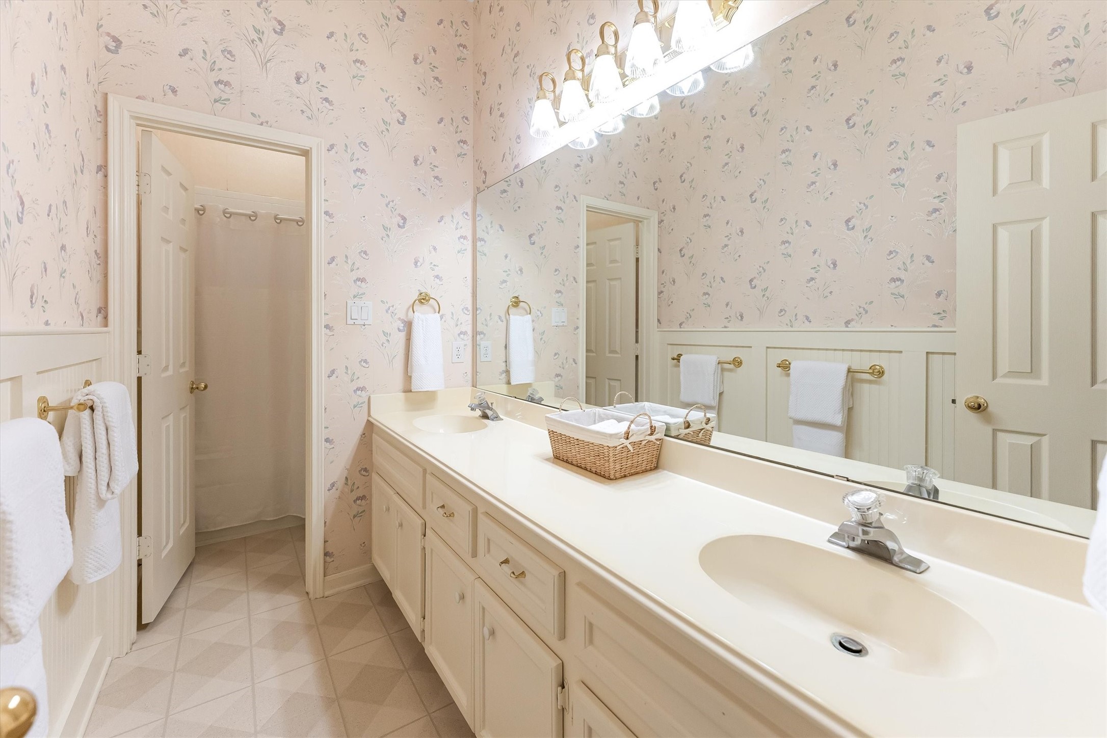 2434 Pebblebrook Circle Property Photo 35