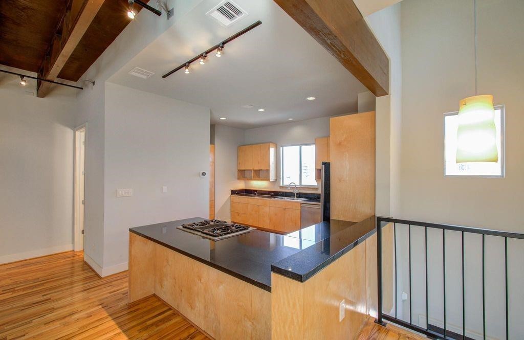 318 Mcalpine Street Property Photo 18