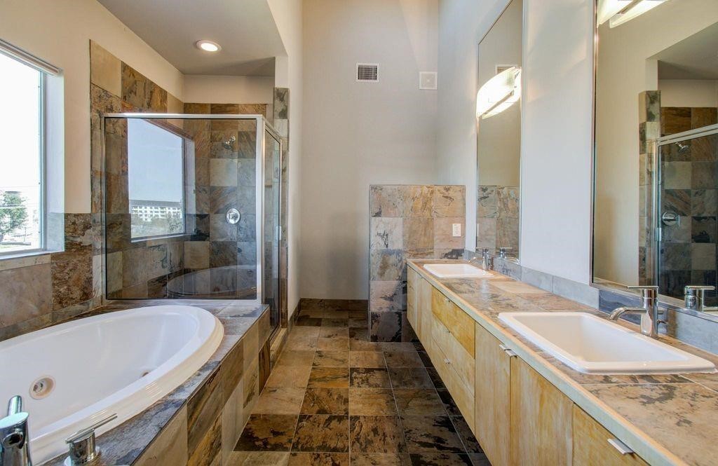 318 Mcalpine Street Property Photo 23