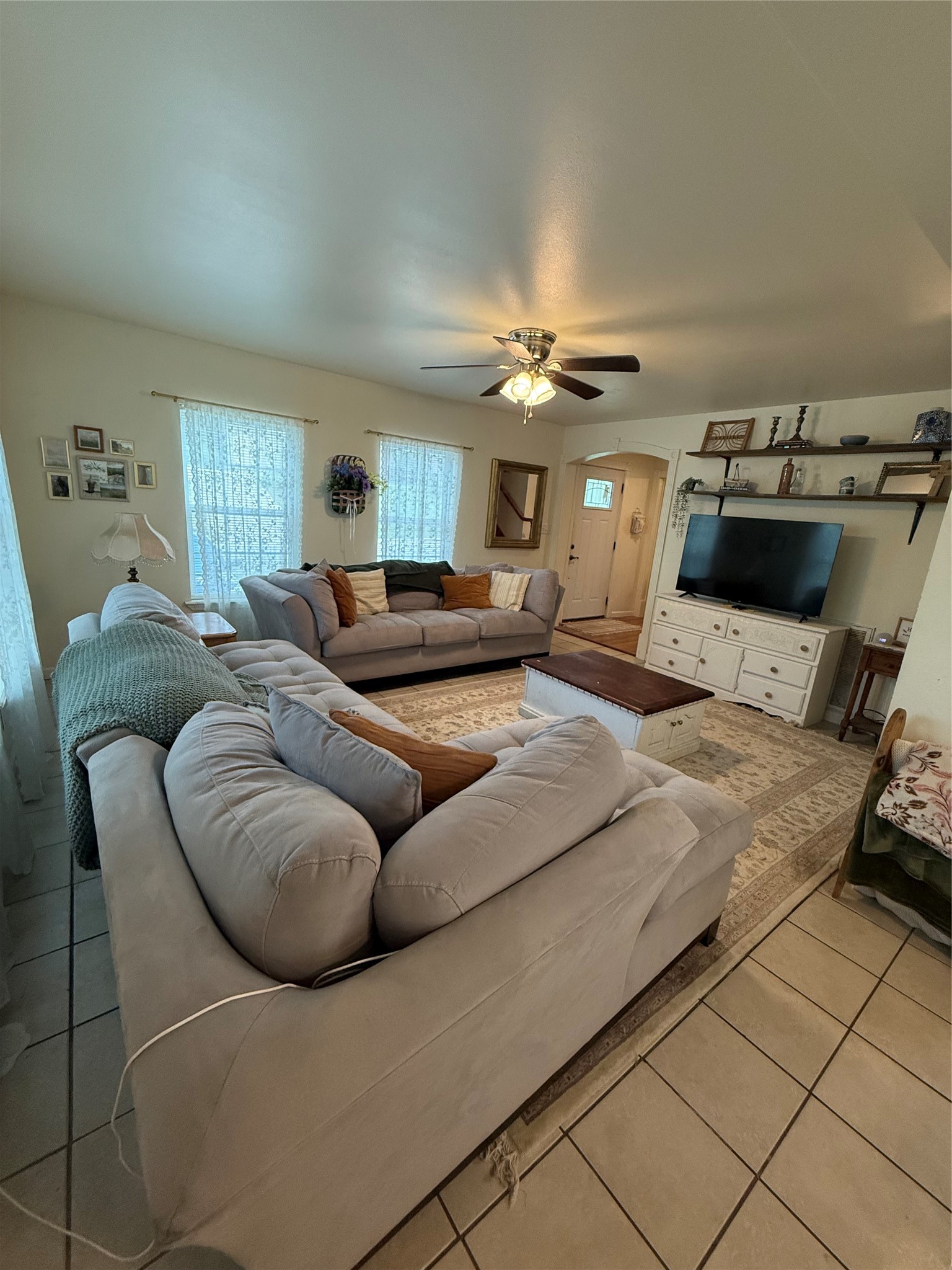 1011 10th Street Property Photo 3