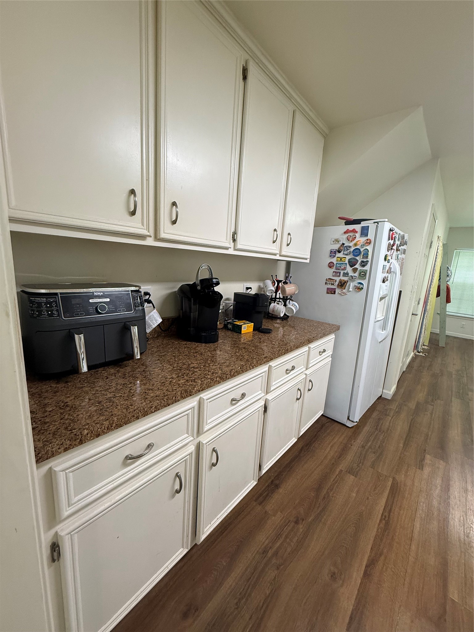 1011 10th Street Property Photo 7